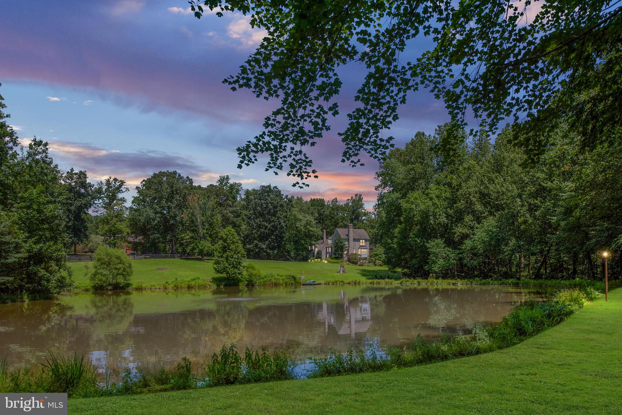 DOMINION HUNT ESTS - Residential