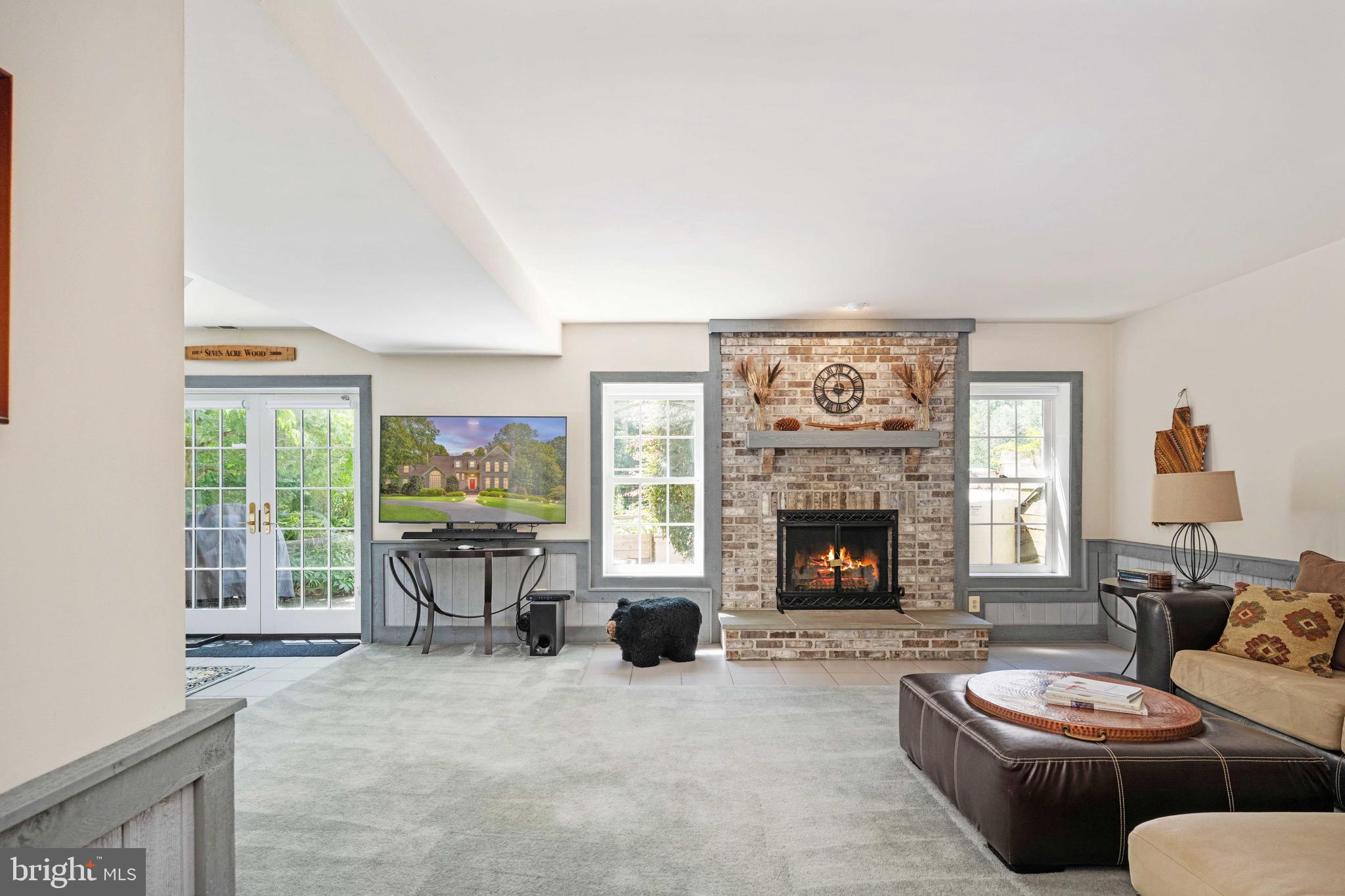 DOMINION HUNT ESTS - Residential