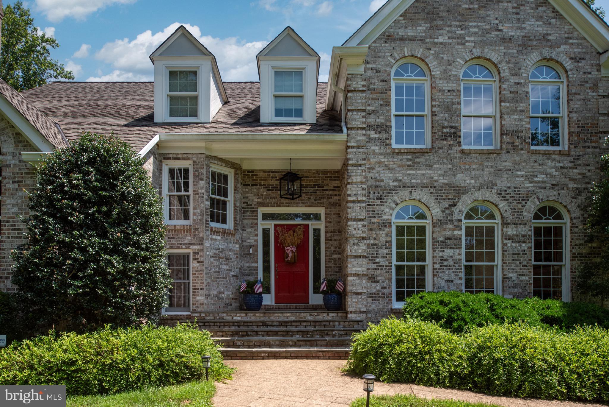 DOMINION HUNT ESTS - Residential