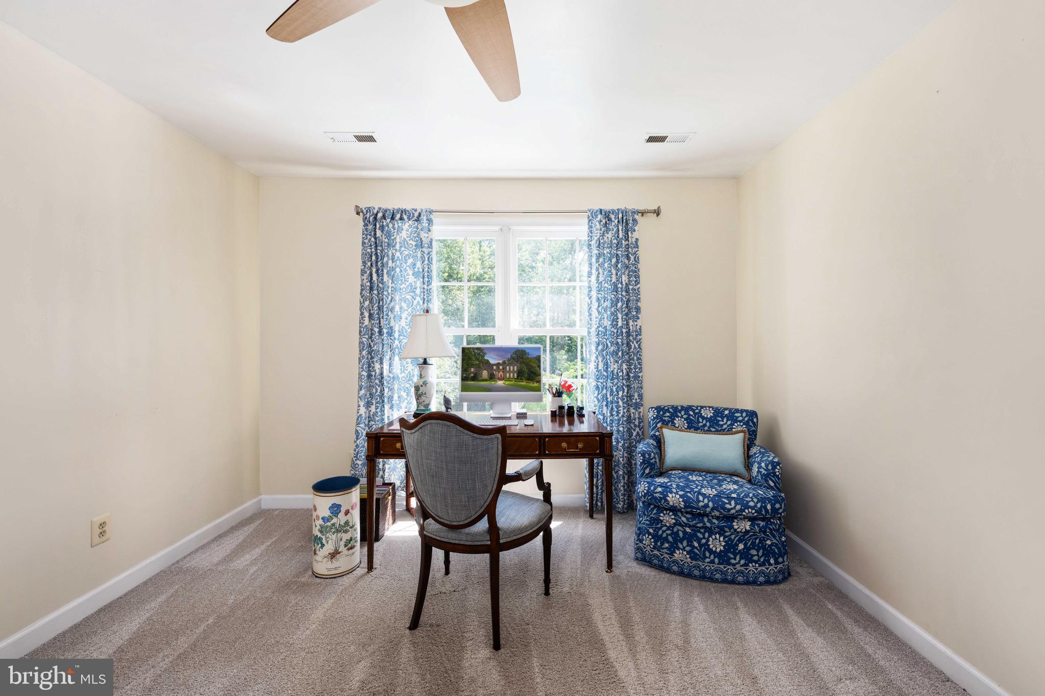 DOMINION HUNT ESTS - Residential