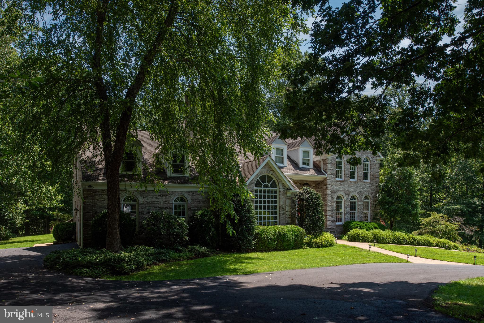 DOMINION HUNT ESTS - Residential