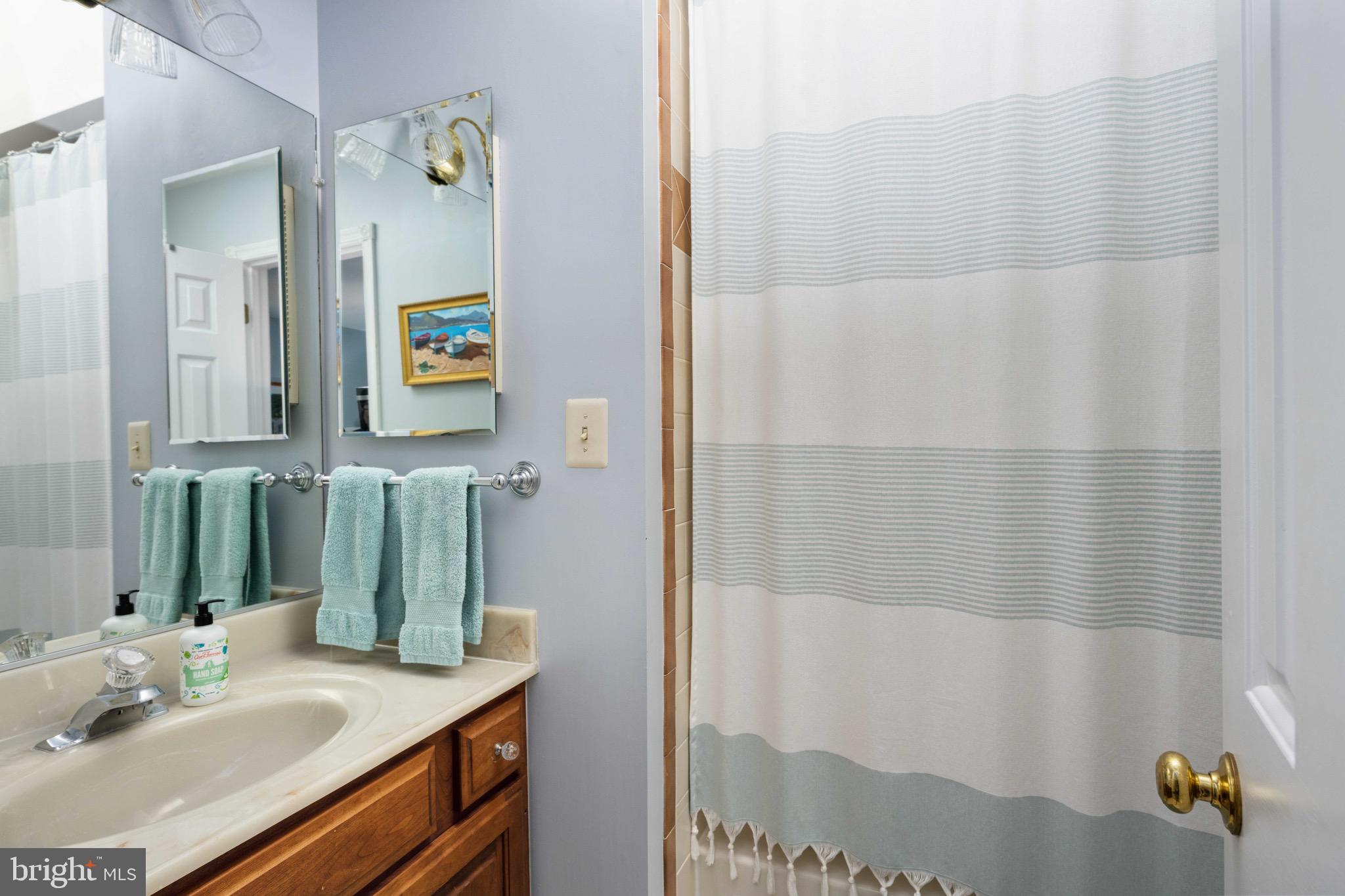 DOMINION HUNT ESTS - Residential