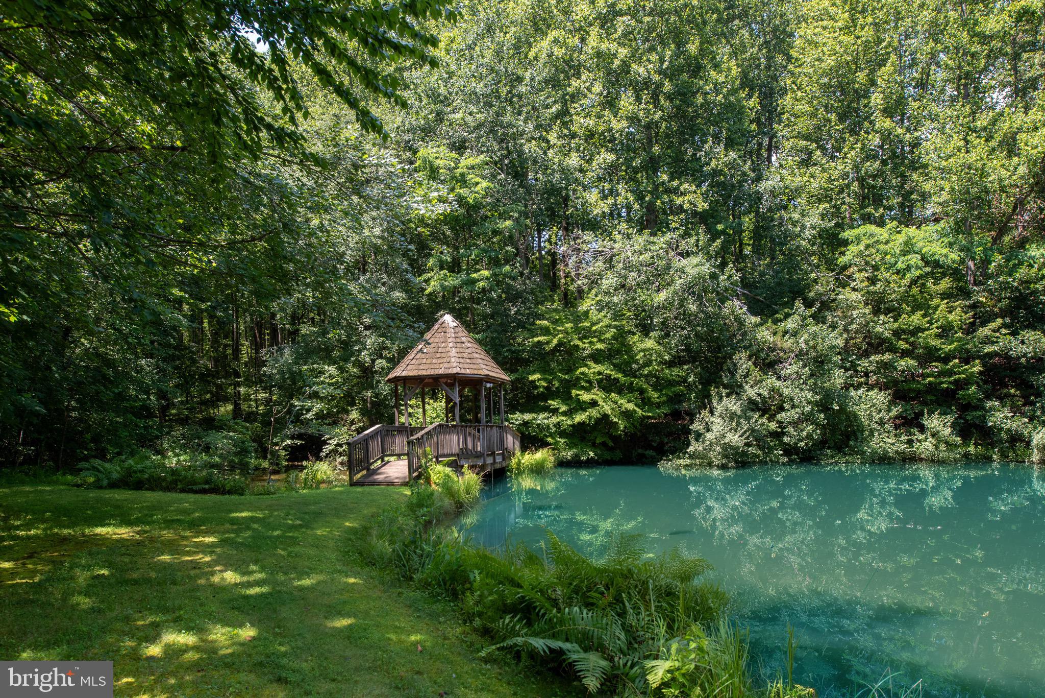 DOMINION HUNT ESTS - Residential