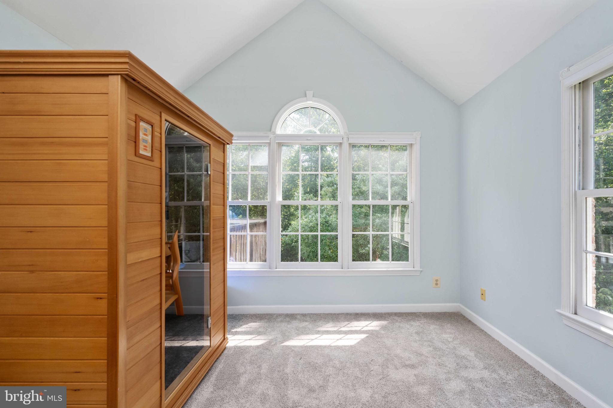 DOMINION HUNT ESTS - Residential