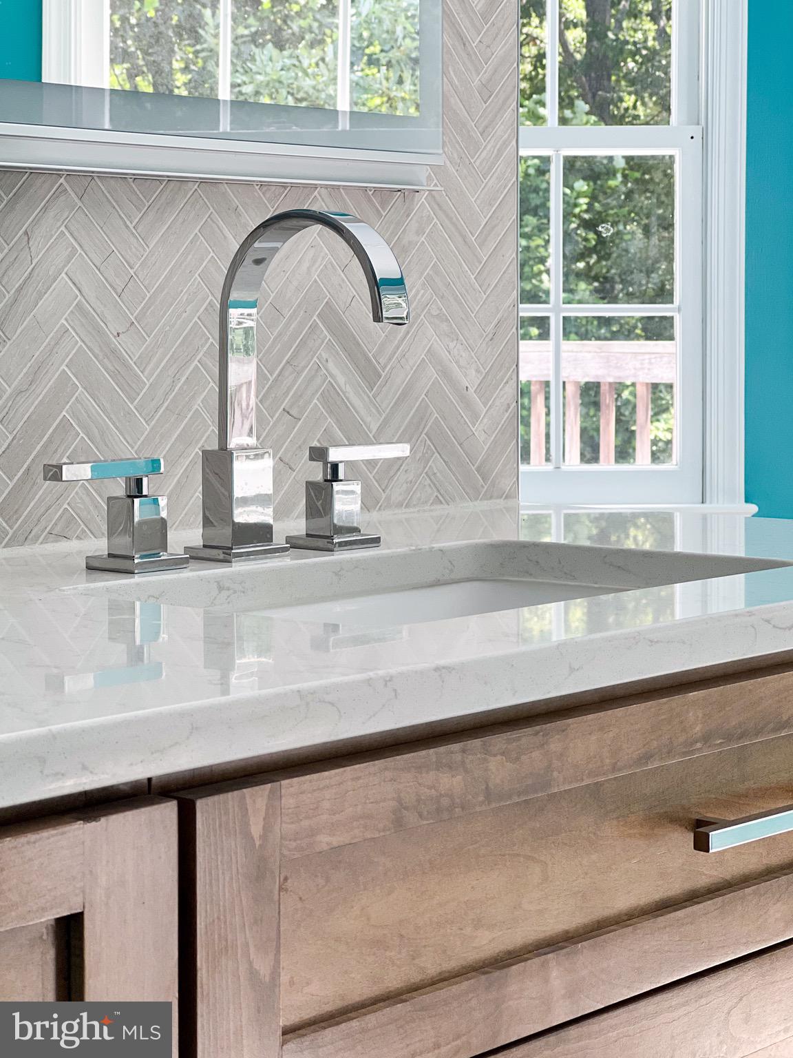 DOMINION HUNT ESTS - Residential