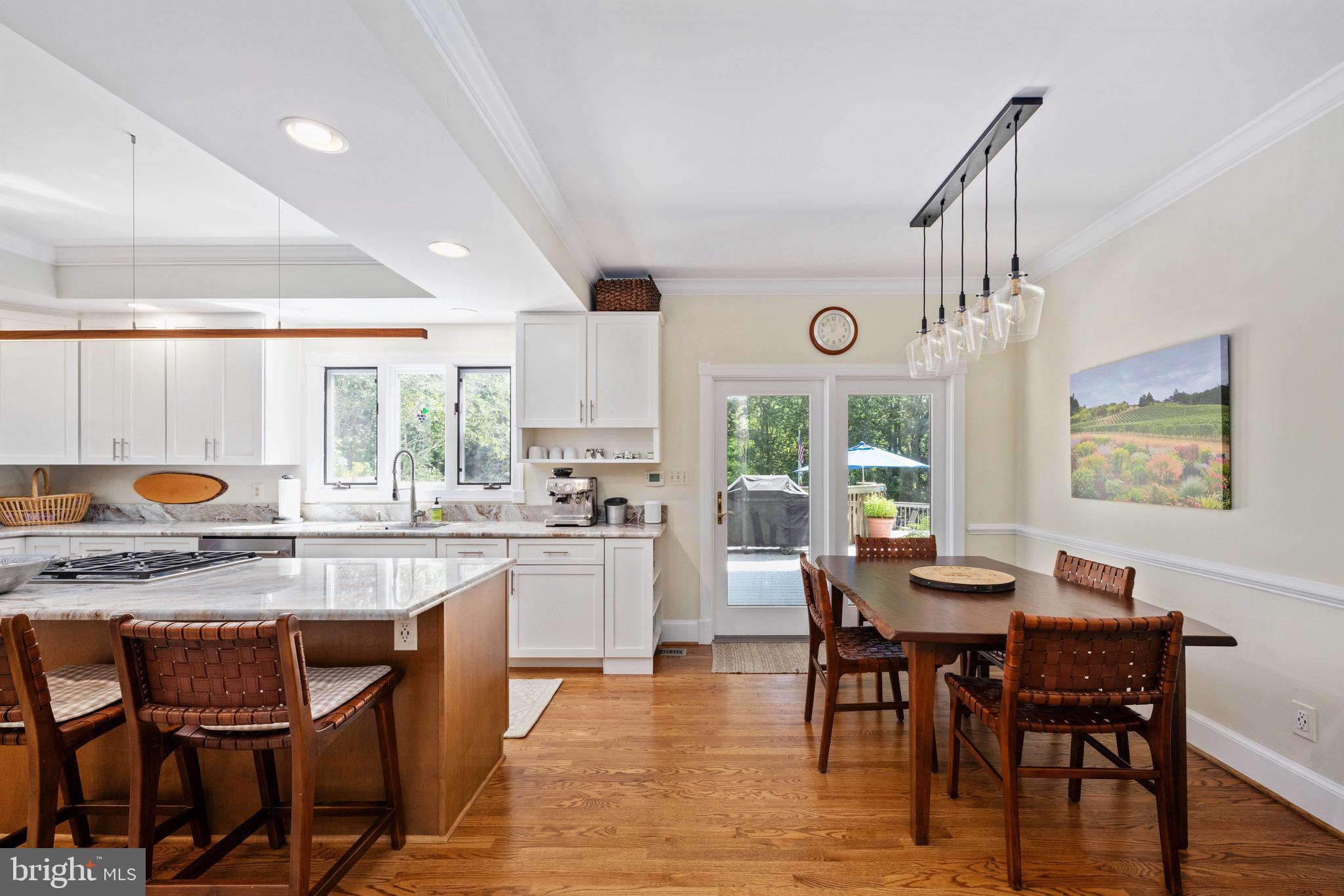 DOMINION HUNT ESTS - Residential