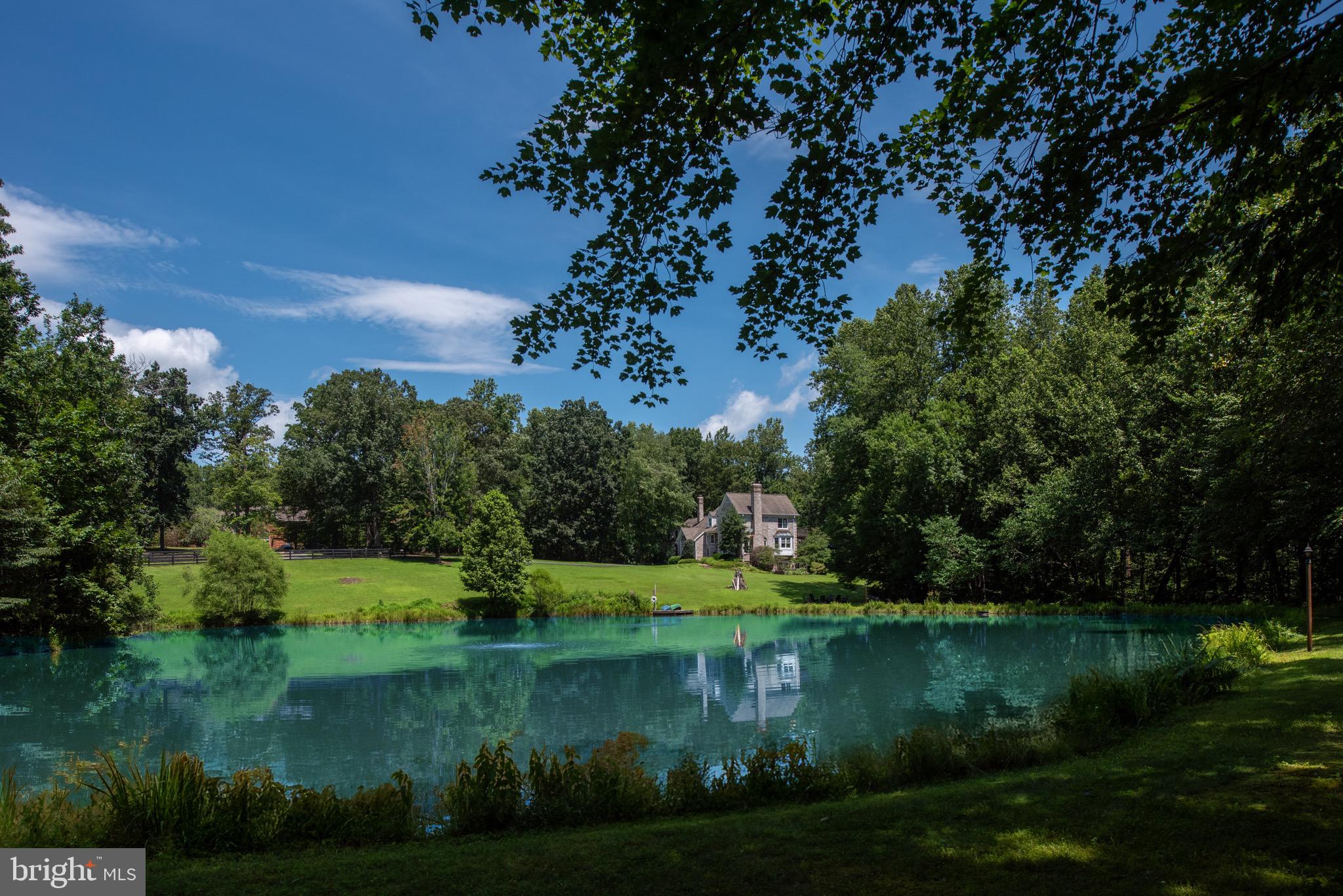 DOMINION HUNT ESTS - Residential