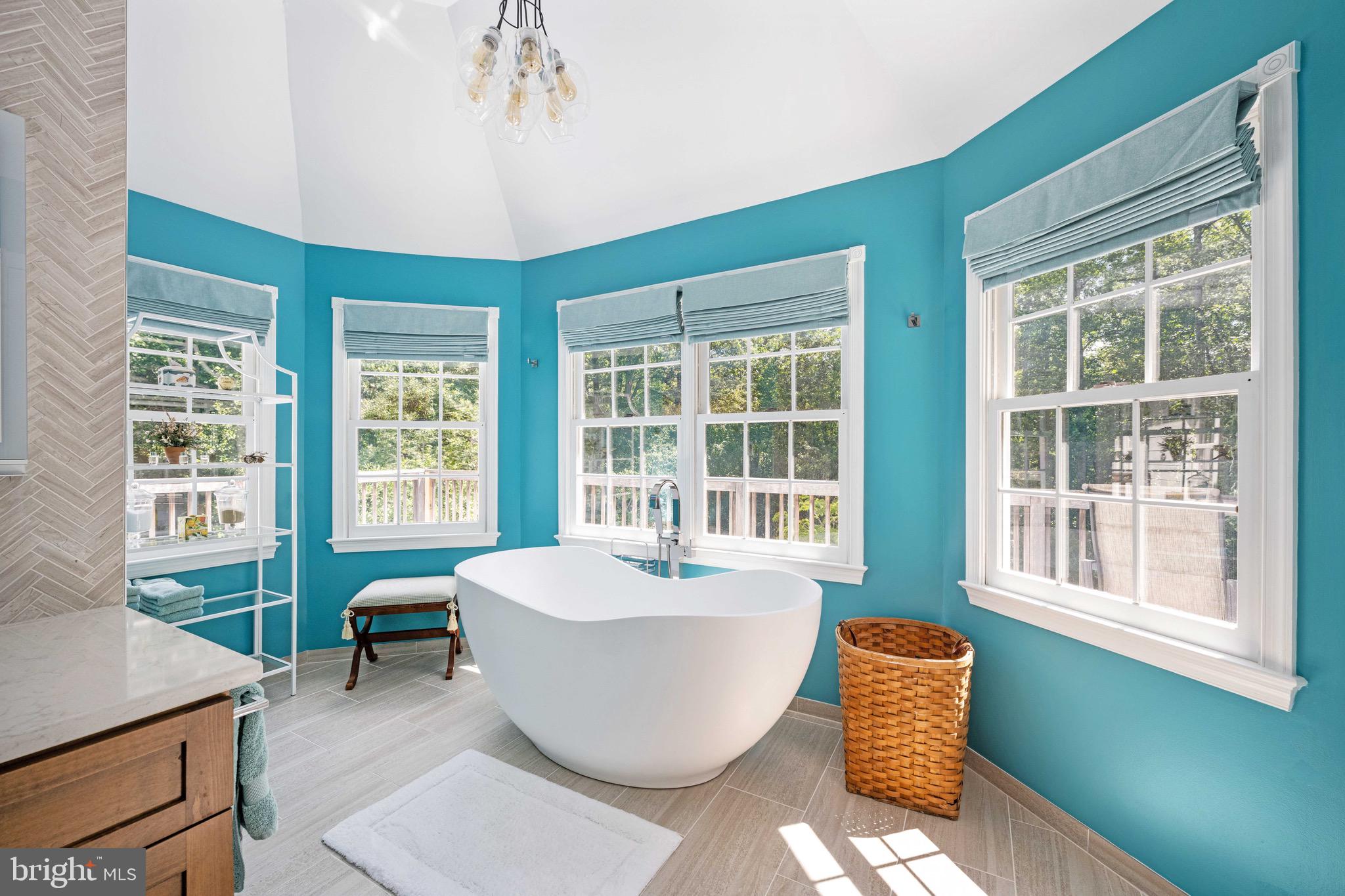 DOMINION HUNT ESTS - Residential