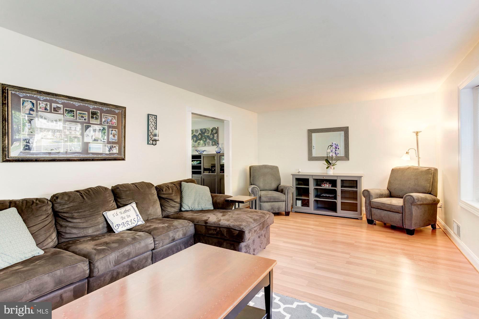 LAKE RIDGE - Residential