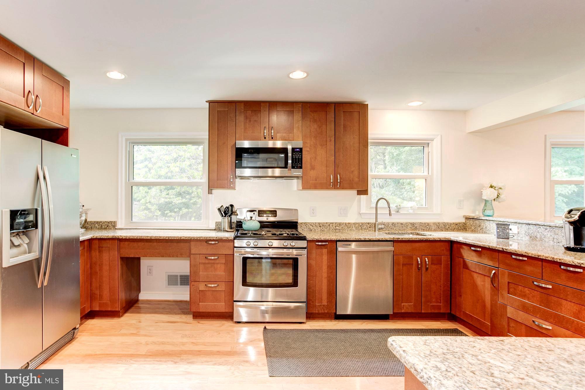 LAKE RIDGE - Residential