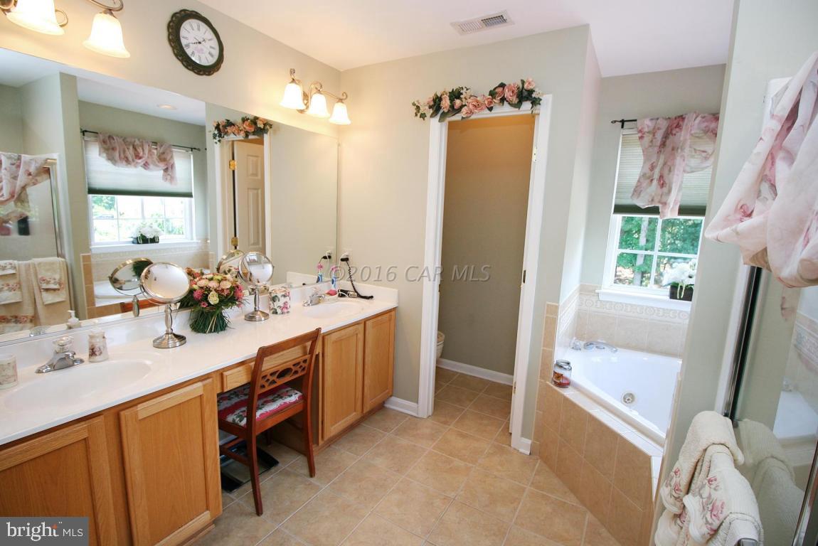 SHADOW HILLS - Residential