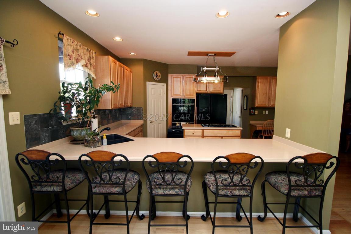 SHADOW HILLS - Residential