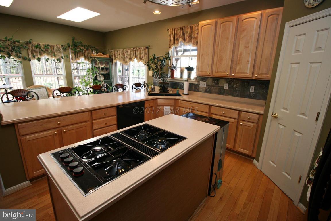 SHADOW HILLS - Residential