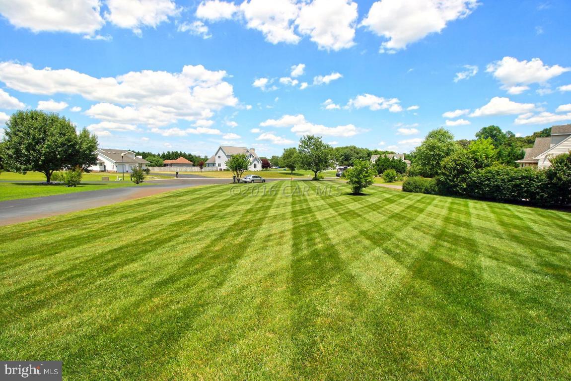 SHADOW HILLS - Residential