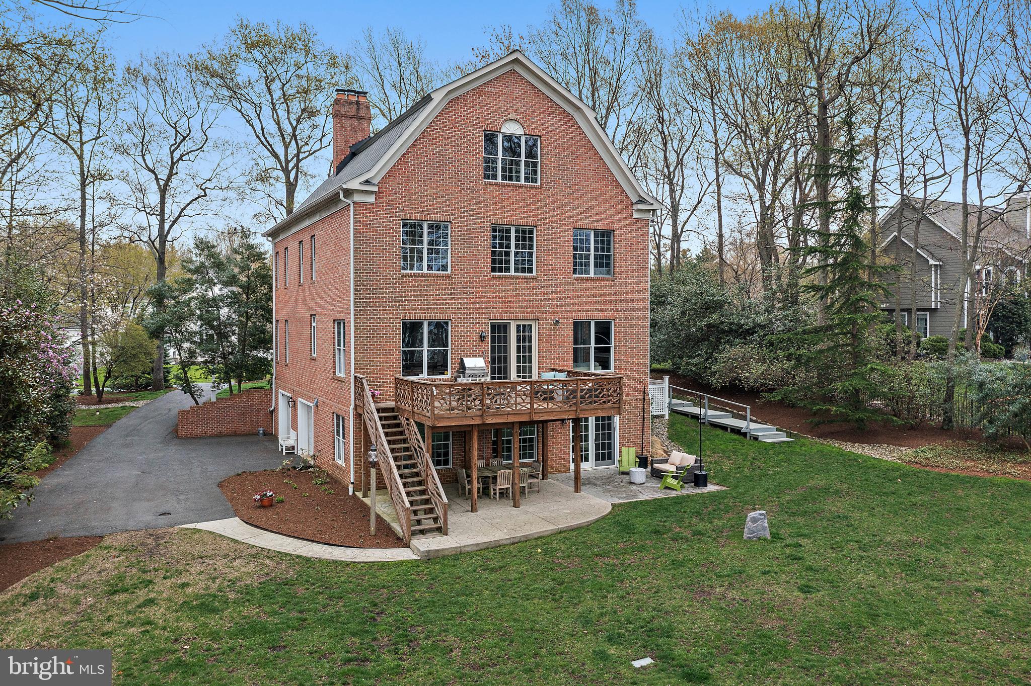 FISHING CREEK FARM - Residential