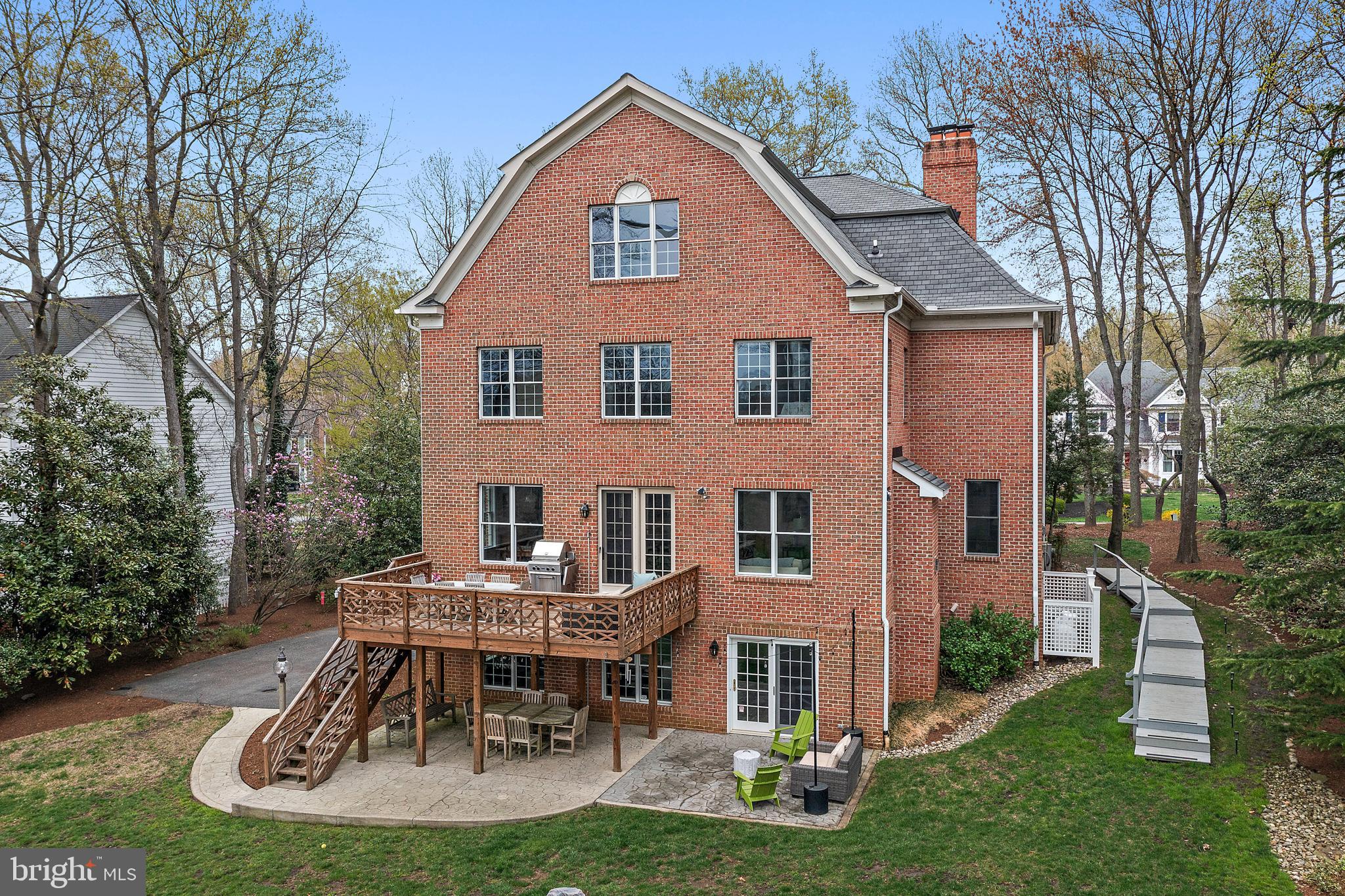 FISHING CREEK FARM - Residential