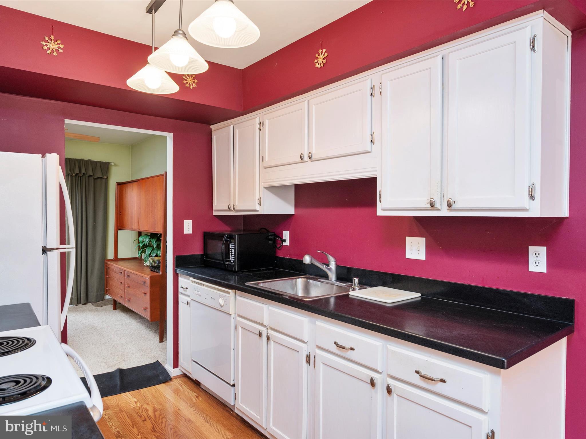 CLOVERLEAF TOWNHOUSES - Residential