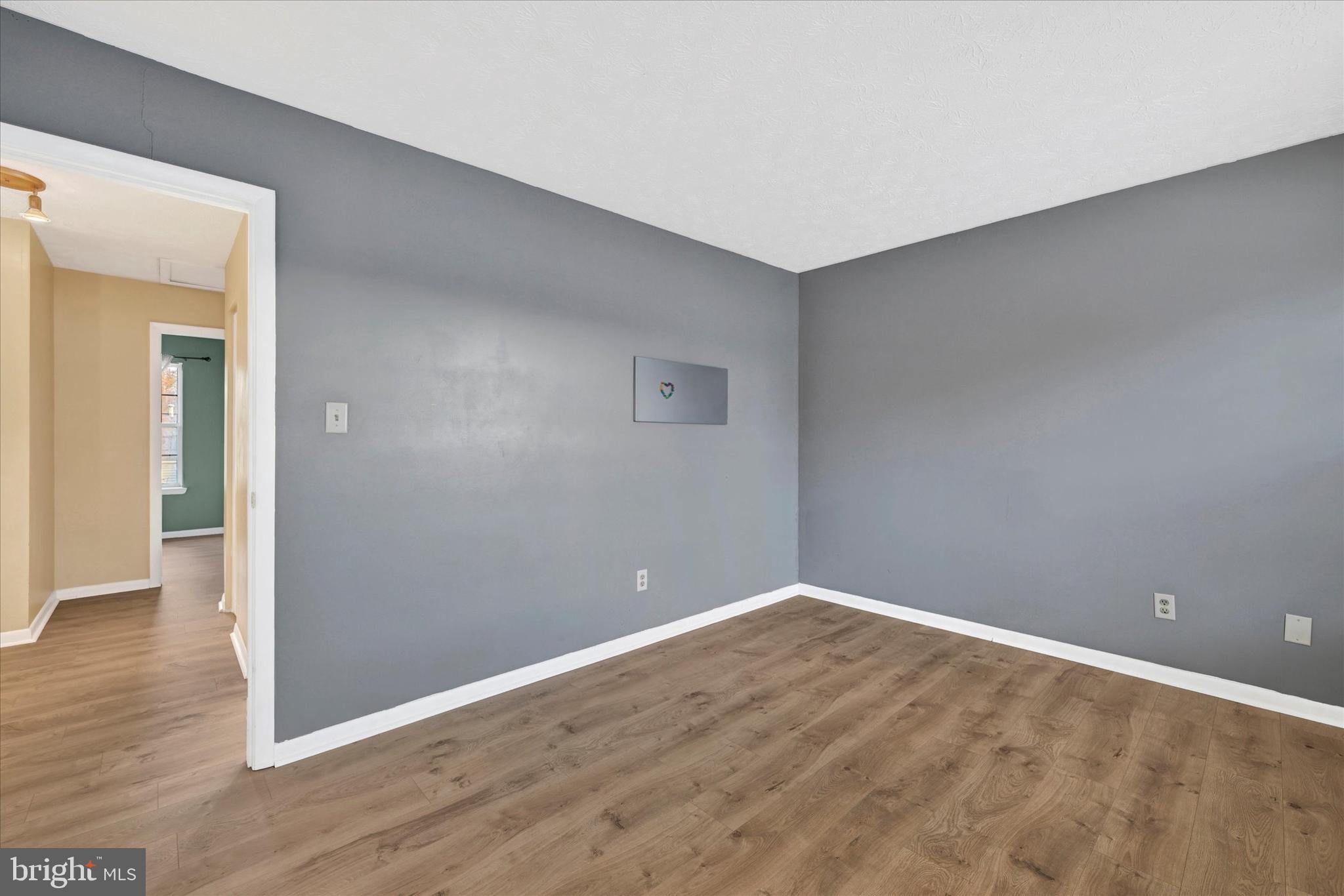 VILLAGE OF PAWNEE - Residential