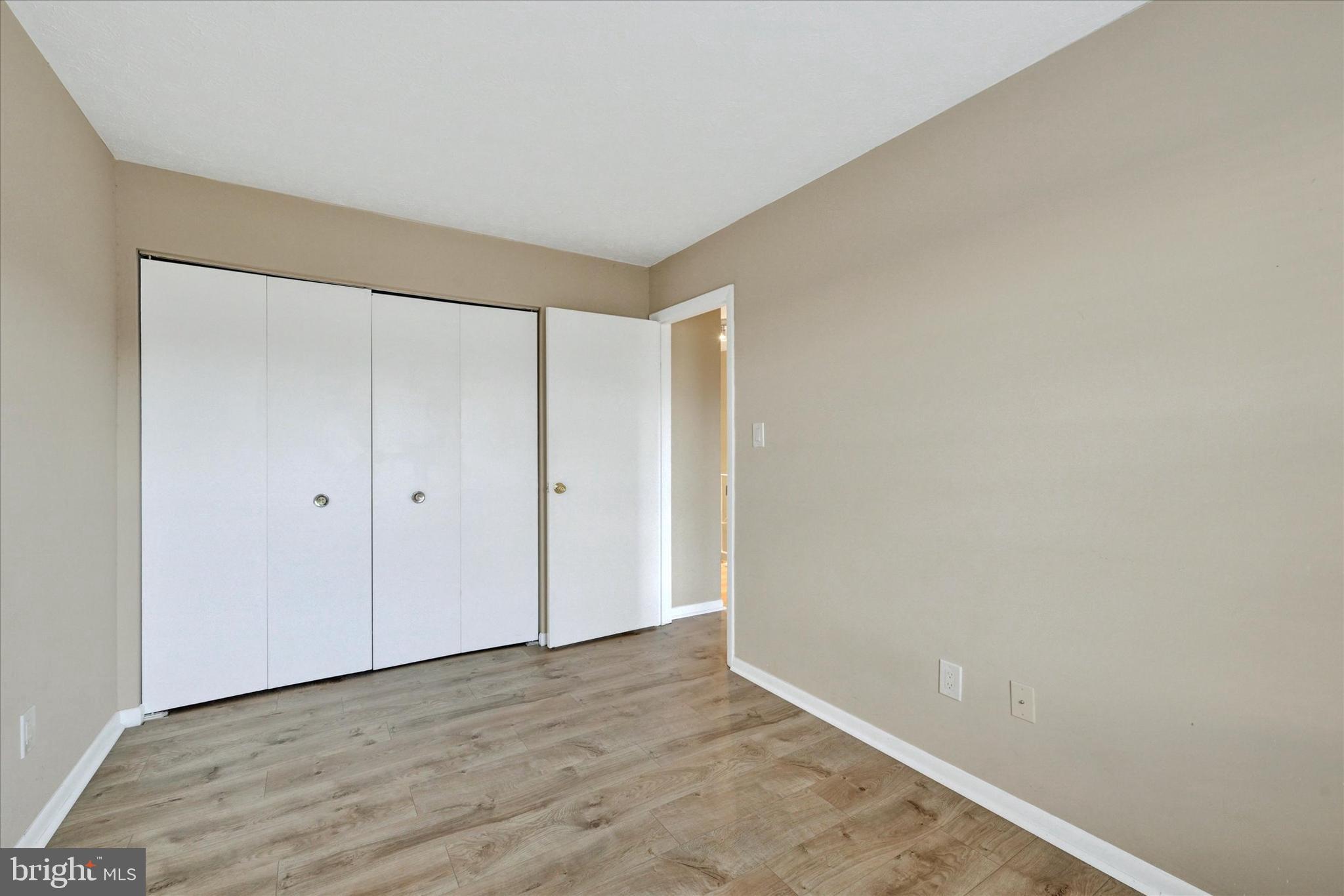 VILLAGE OF PAWNEE - Residential