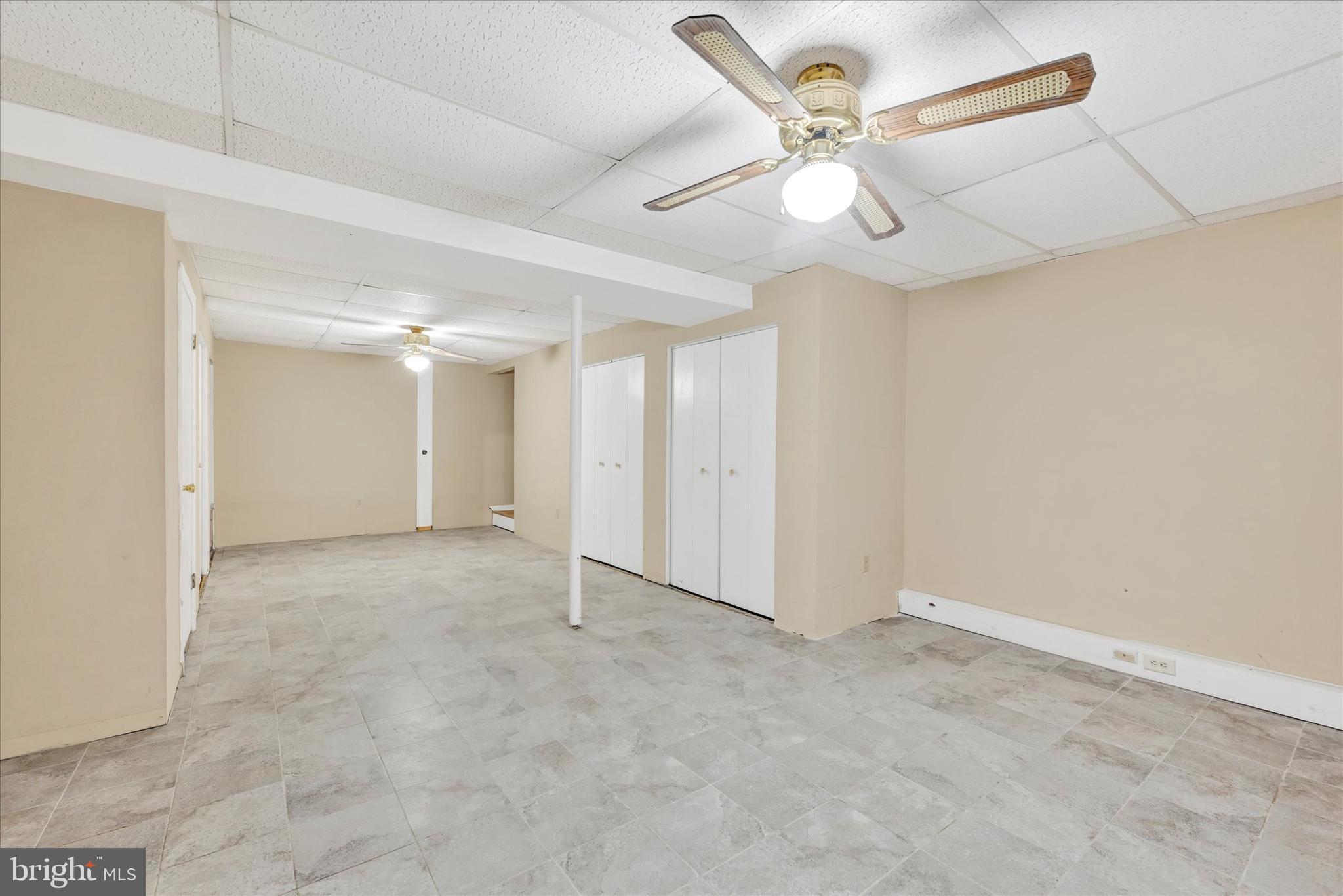 VILLAGE OF PAWNEE - Residential