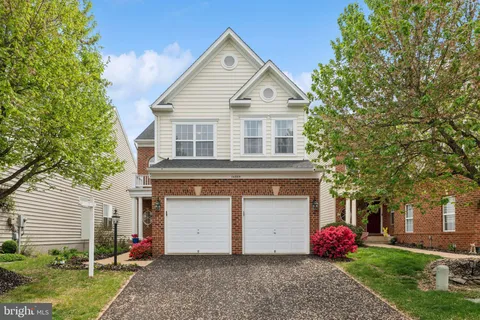 14305 Bakerwood Place, Haymarket, VA MLS: VAPW2092072
