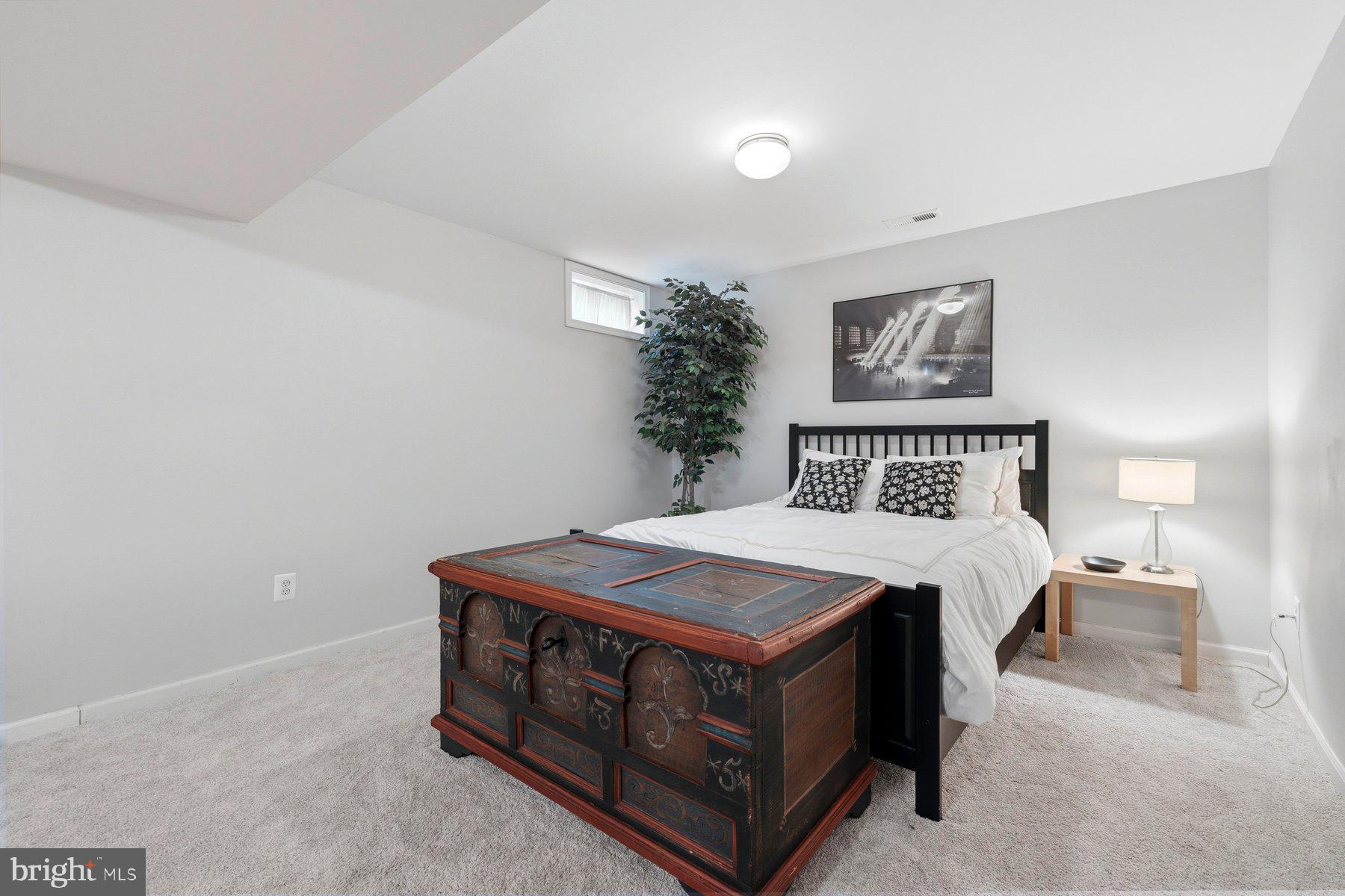 LORTON TOWN CENTER - Residential