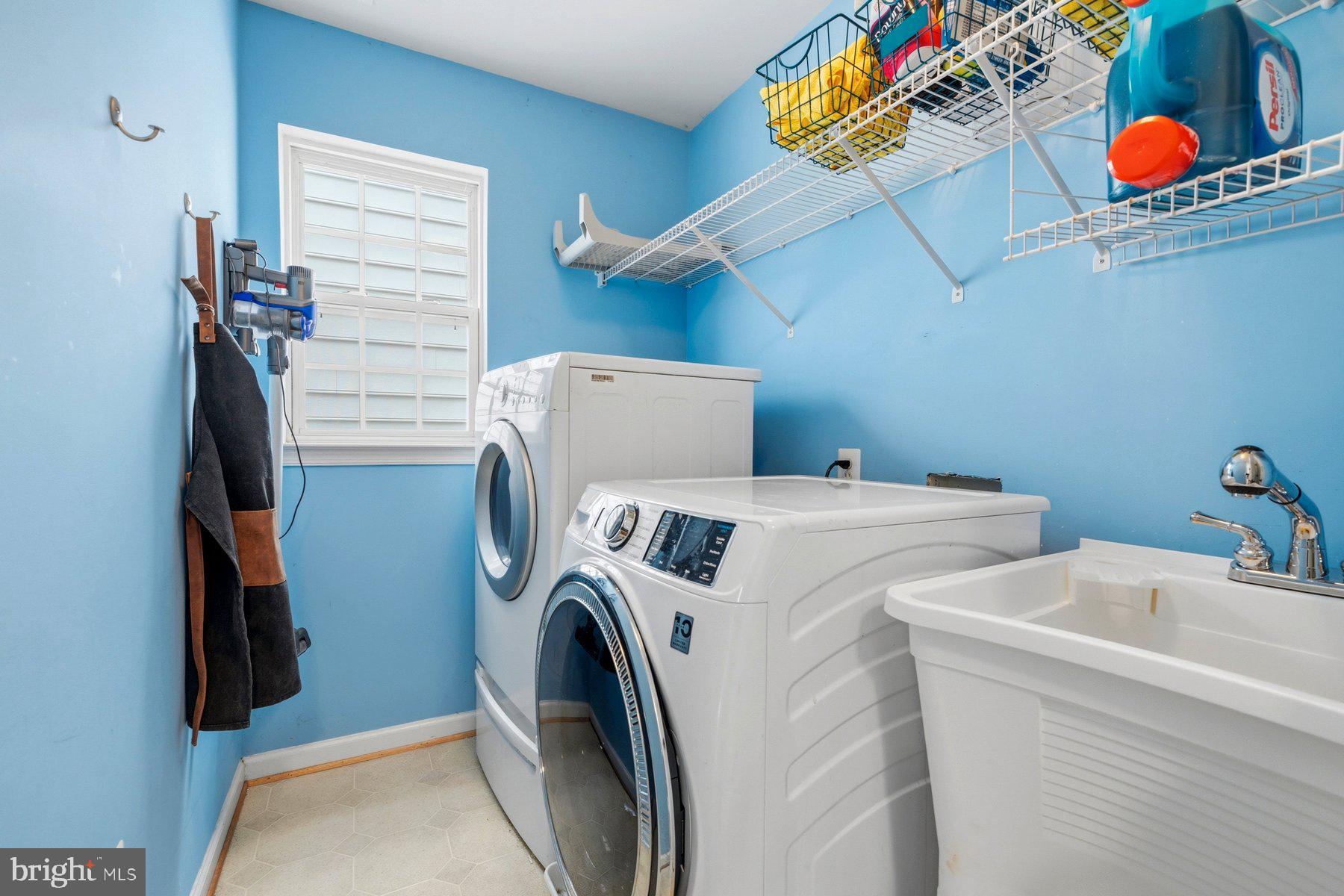 LORTON TOWN CENTER - Residential