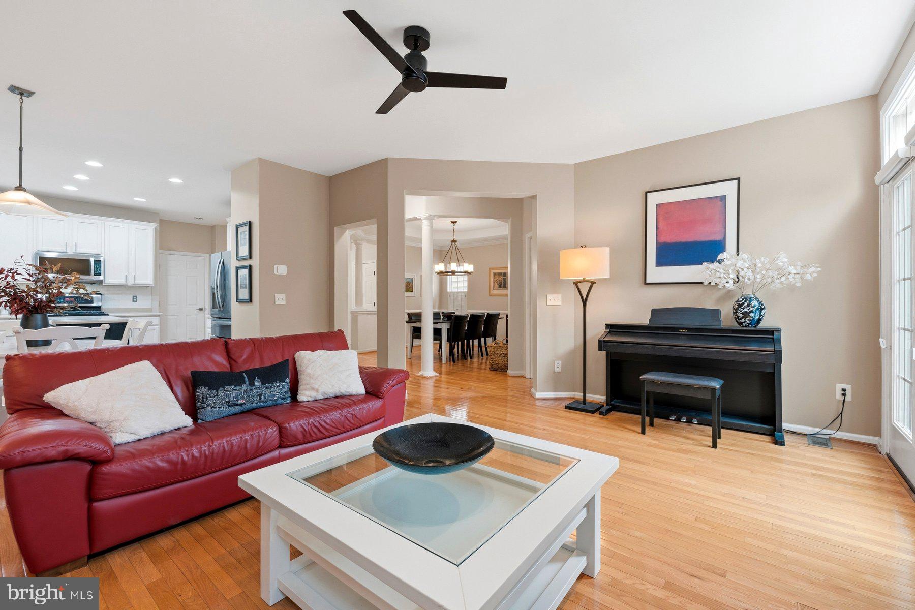 LORTON TOWN CENTER - Residential