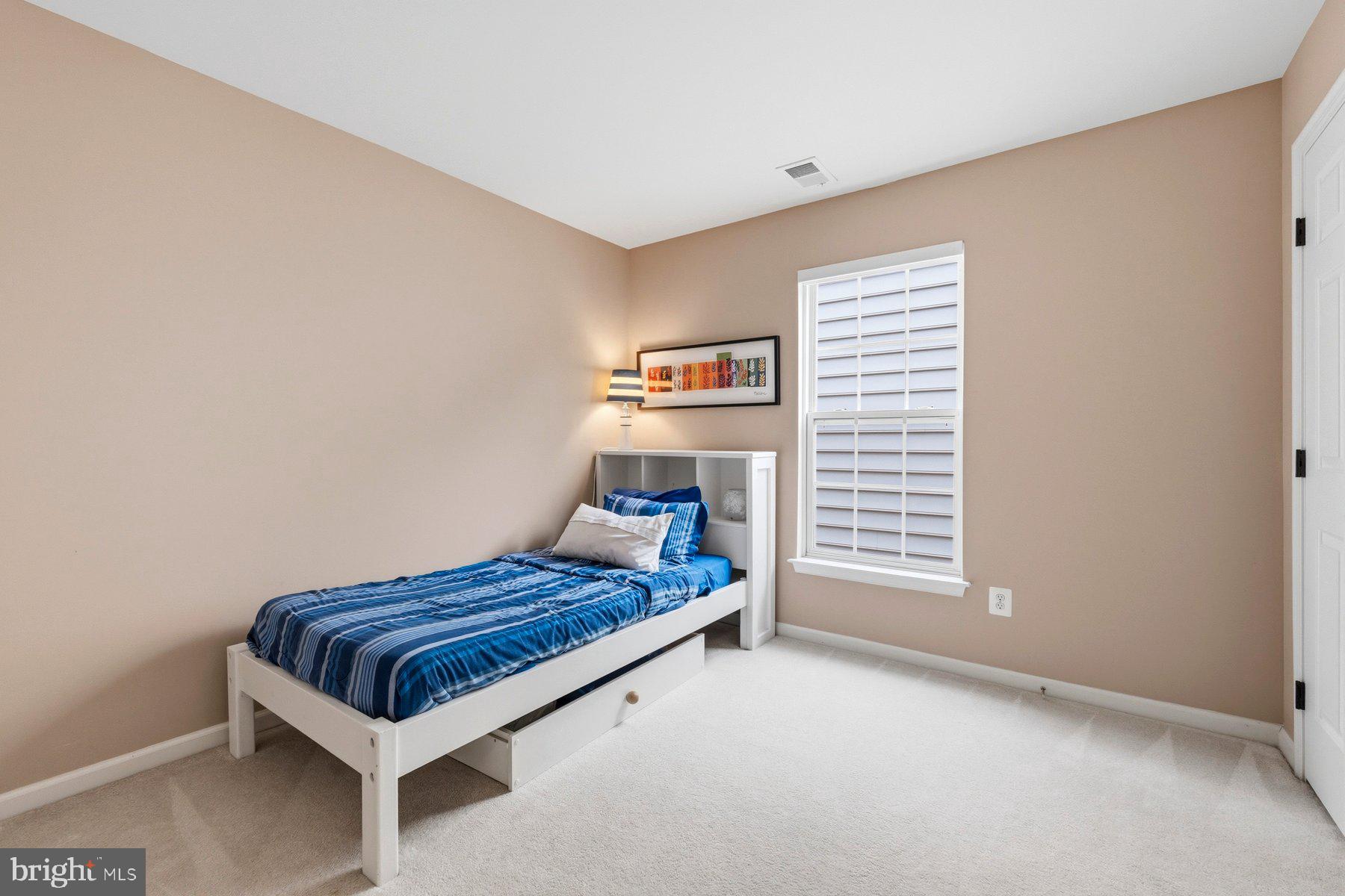 LORTON TOWN CENTER - Residential