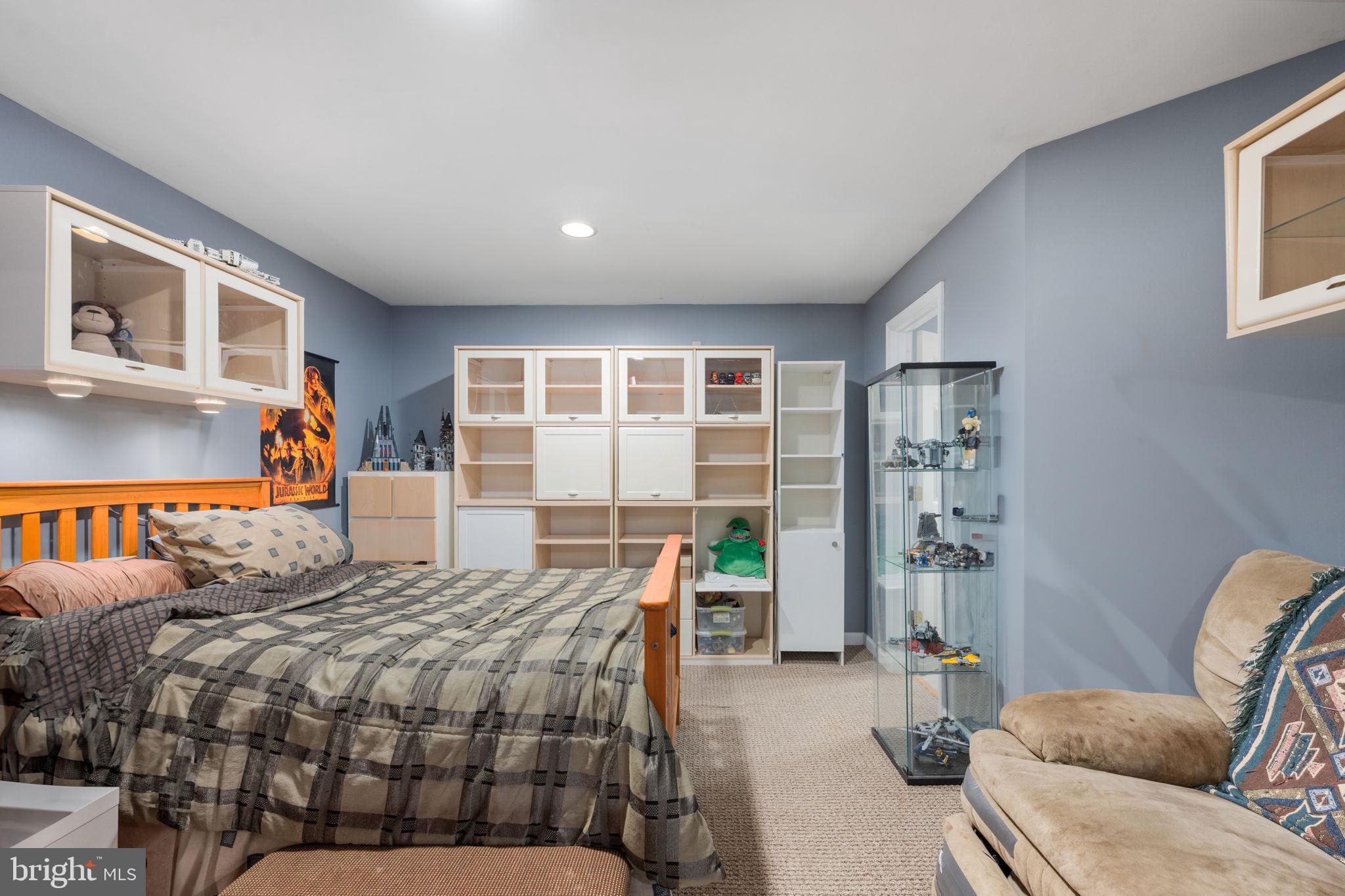 HARTWOOD MEADOWS - Residential