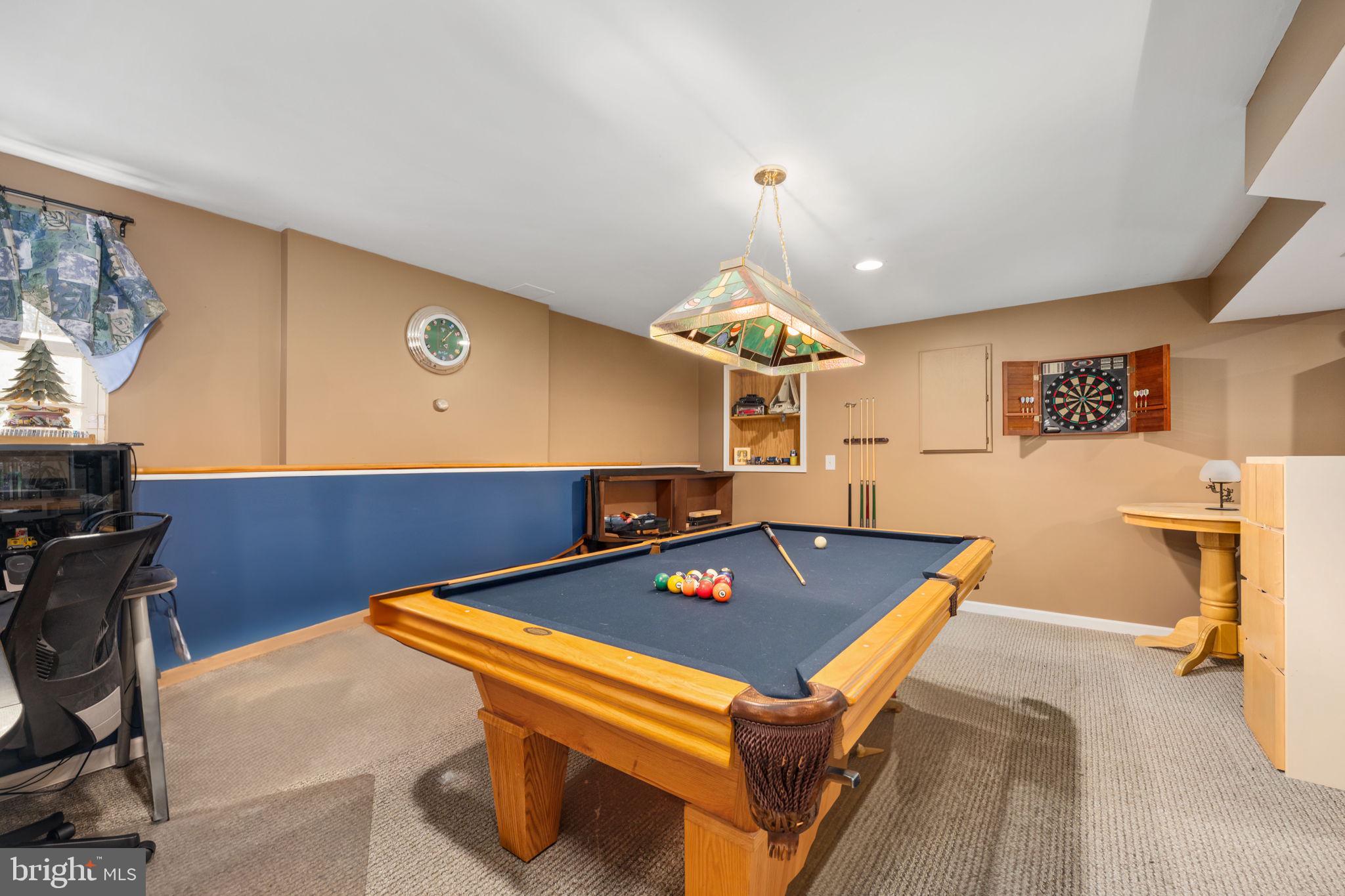 HARTWOOD MEADOWS - Residential