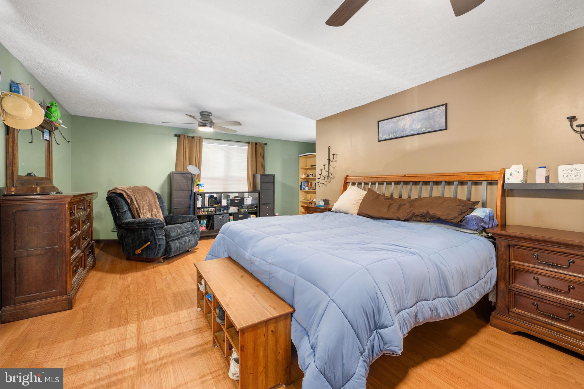 HARTWOOD MEADOWS - Residential