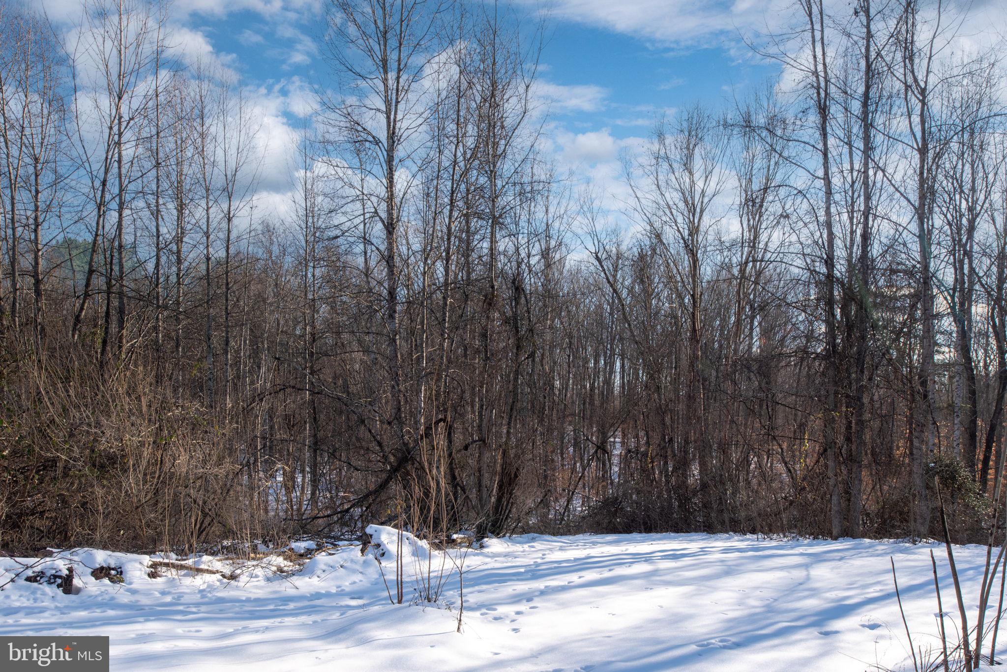 HARTWOOD MEADOWS - Residential