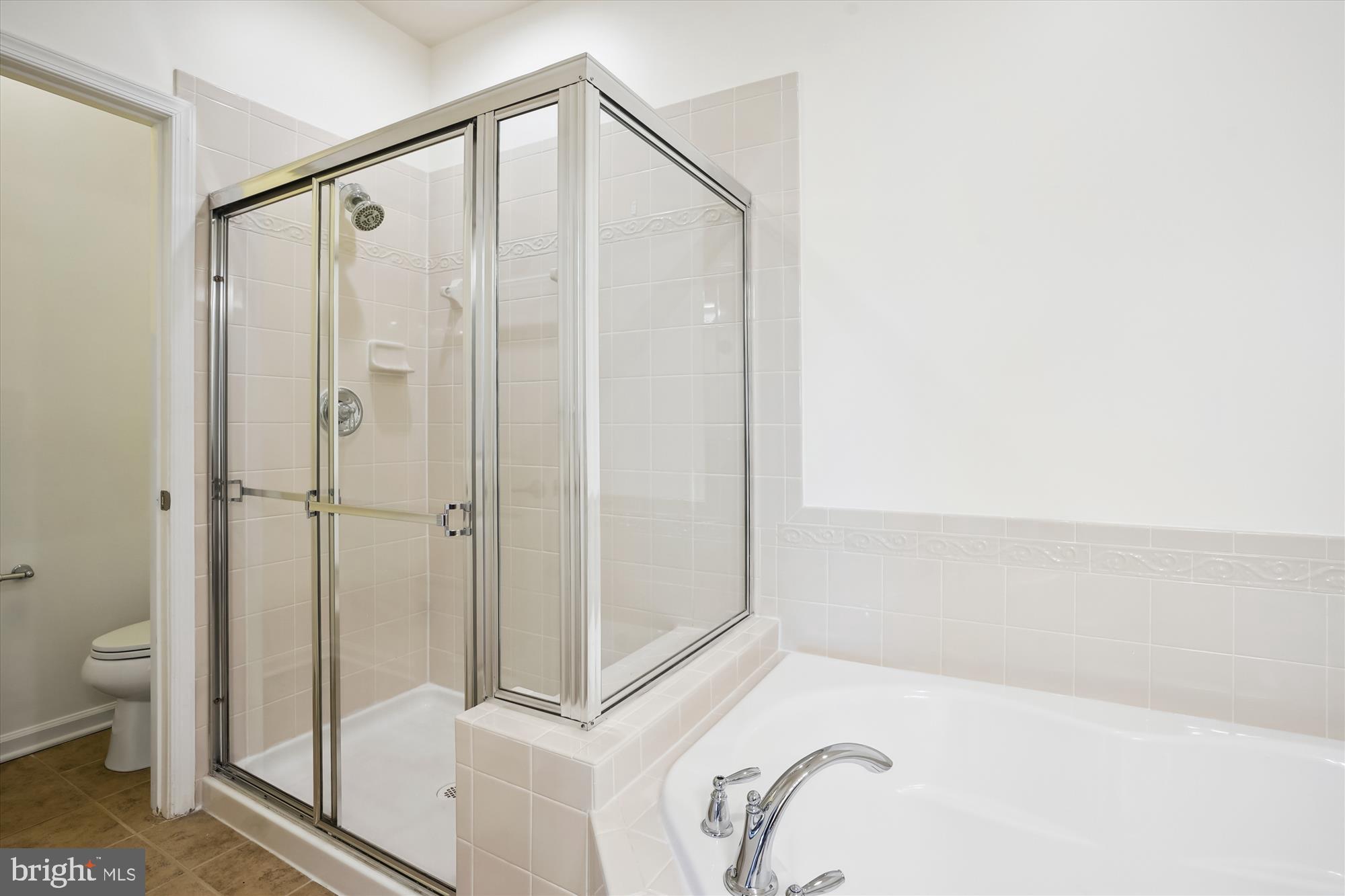 MORLEY CORNER - Residential Lease