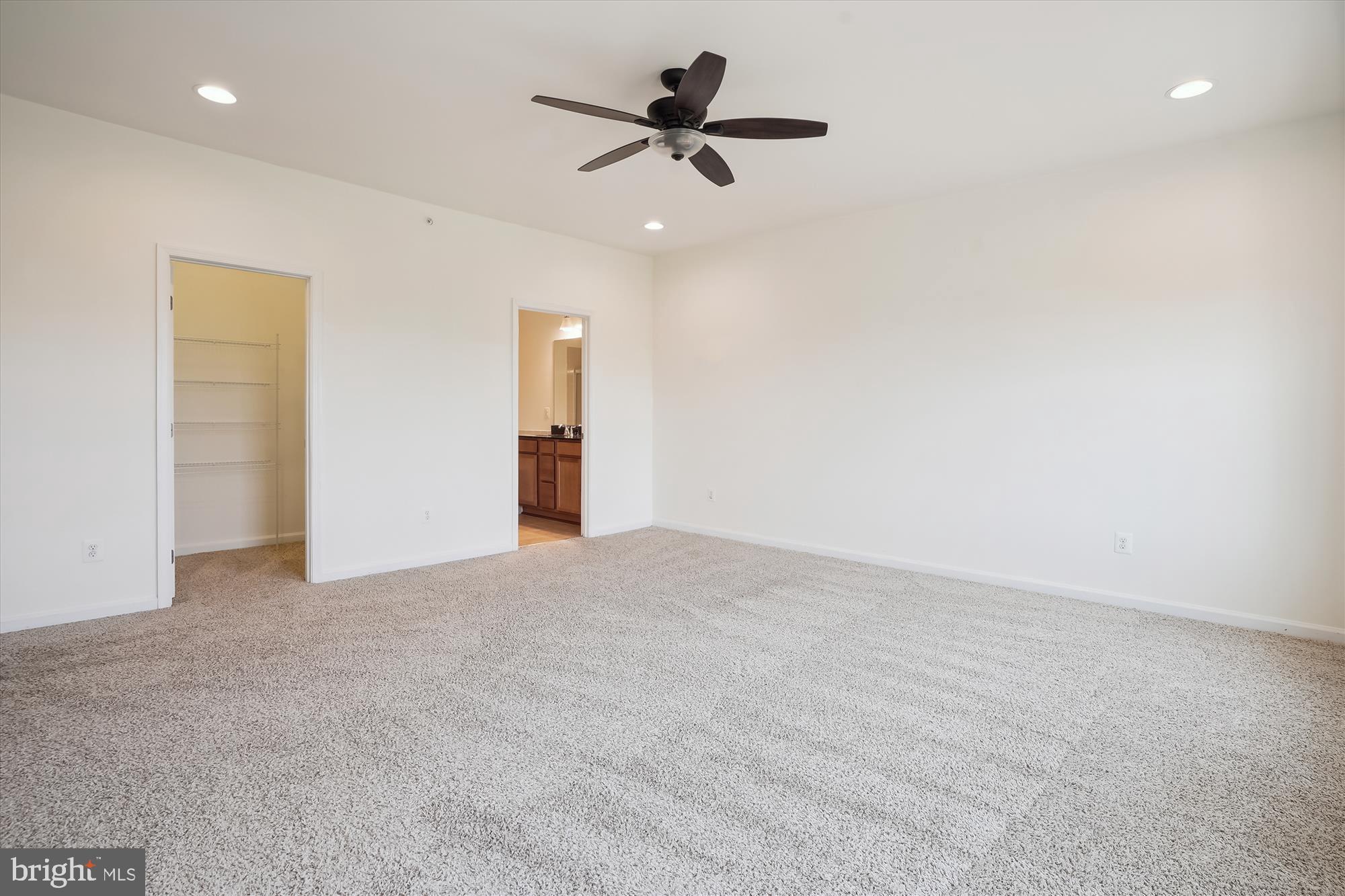 MORLEY CORNER - Residential Lease