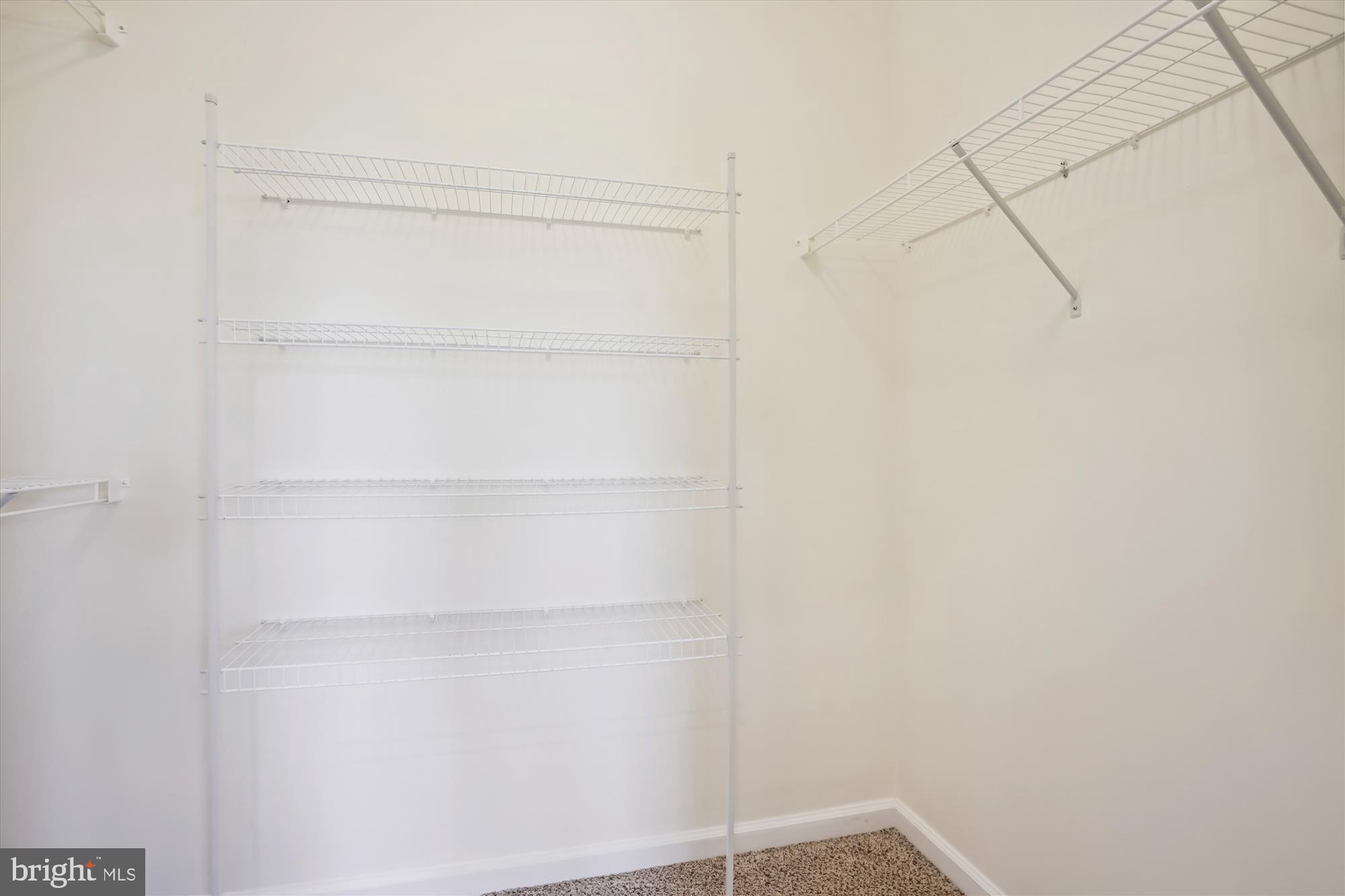 MORLEY CORNER - Residential Lease