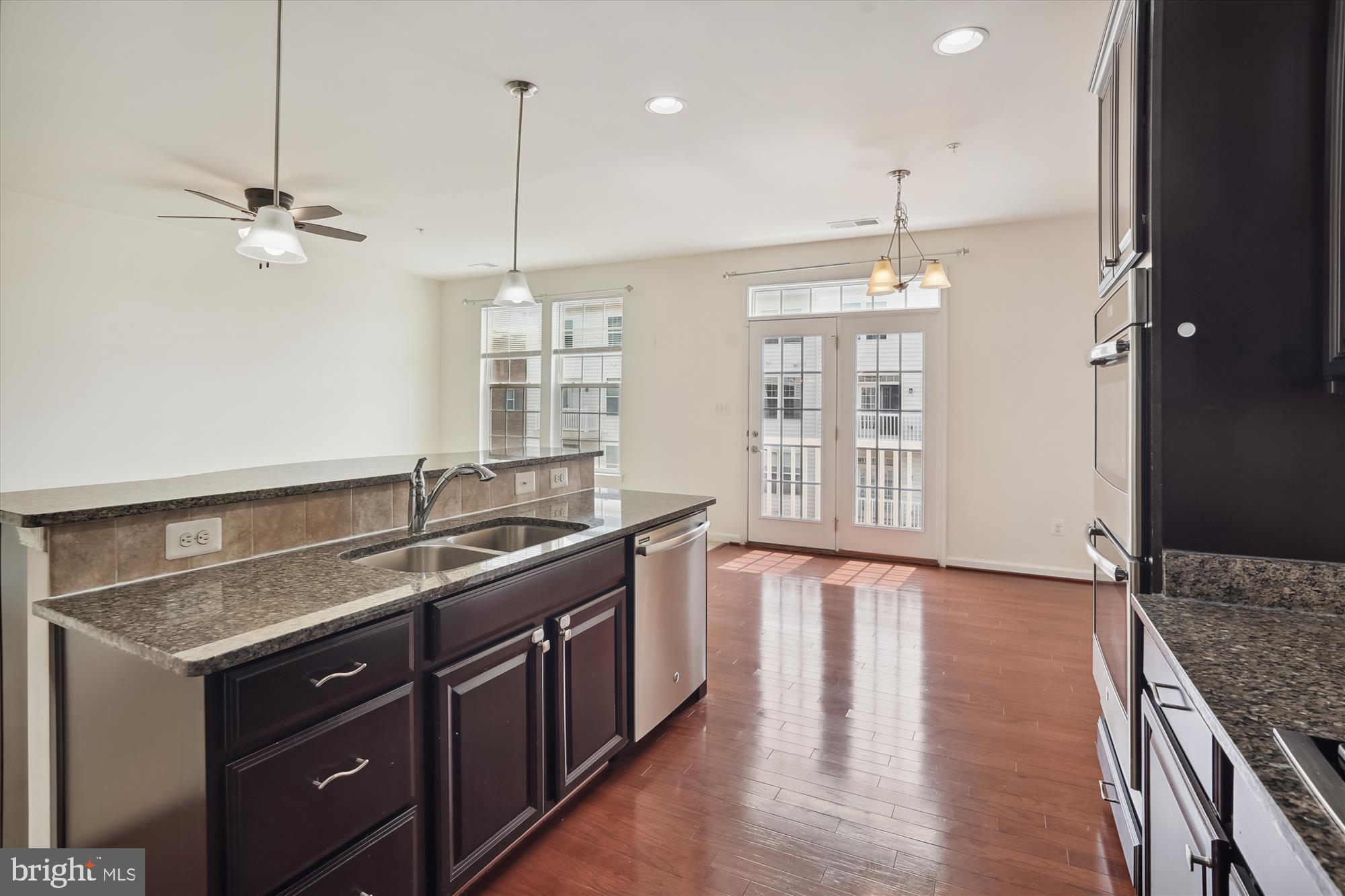 MORLEY CORNER - Residential Lease