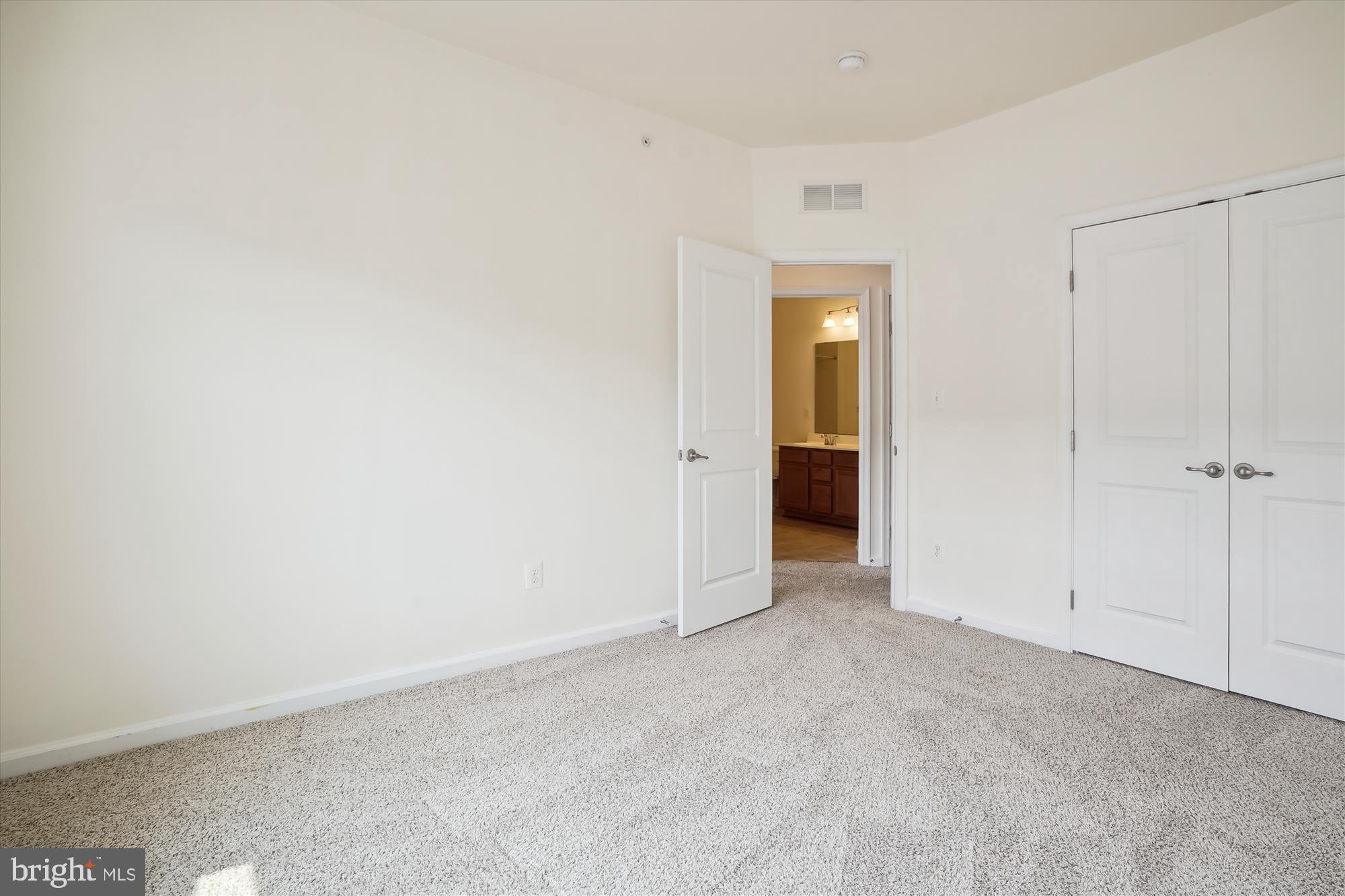 MORLEY CORNER - Residential Lease