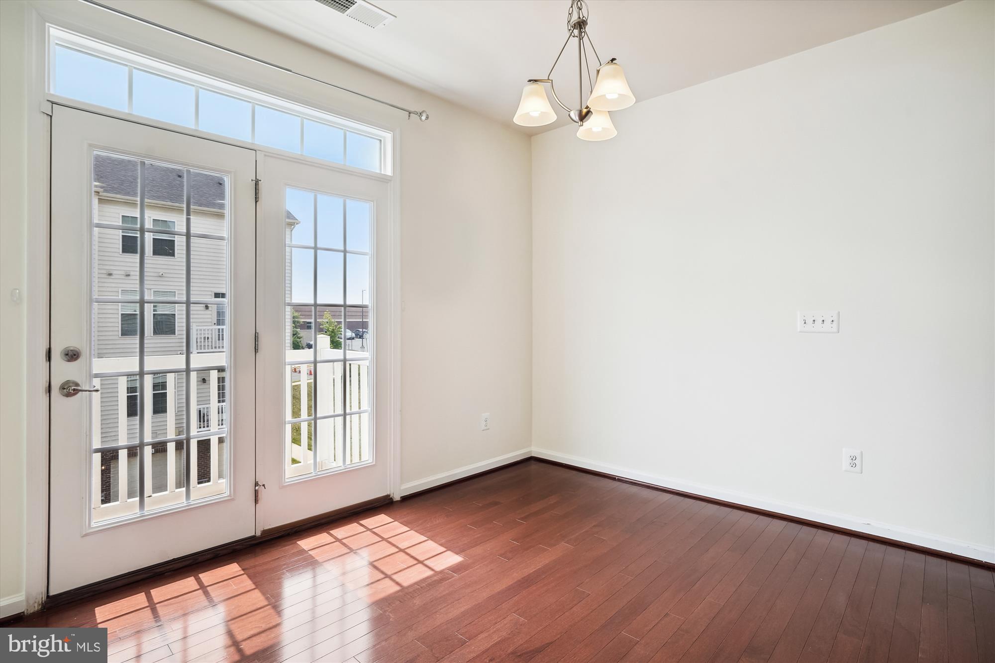 MORLEY CORNER - Residential Lease