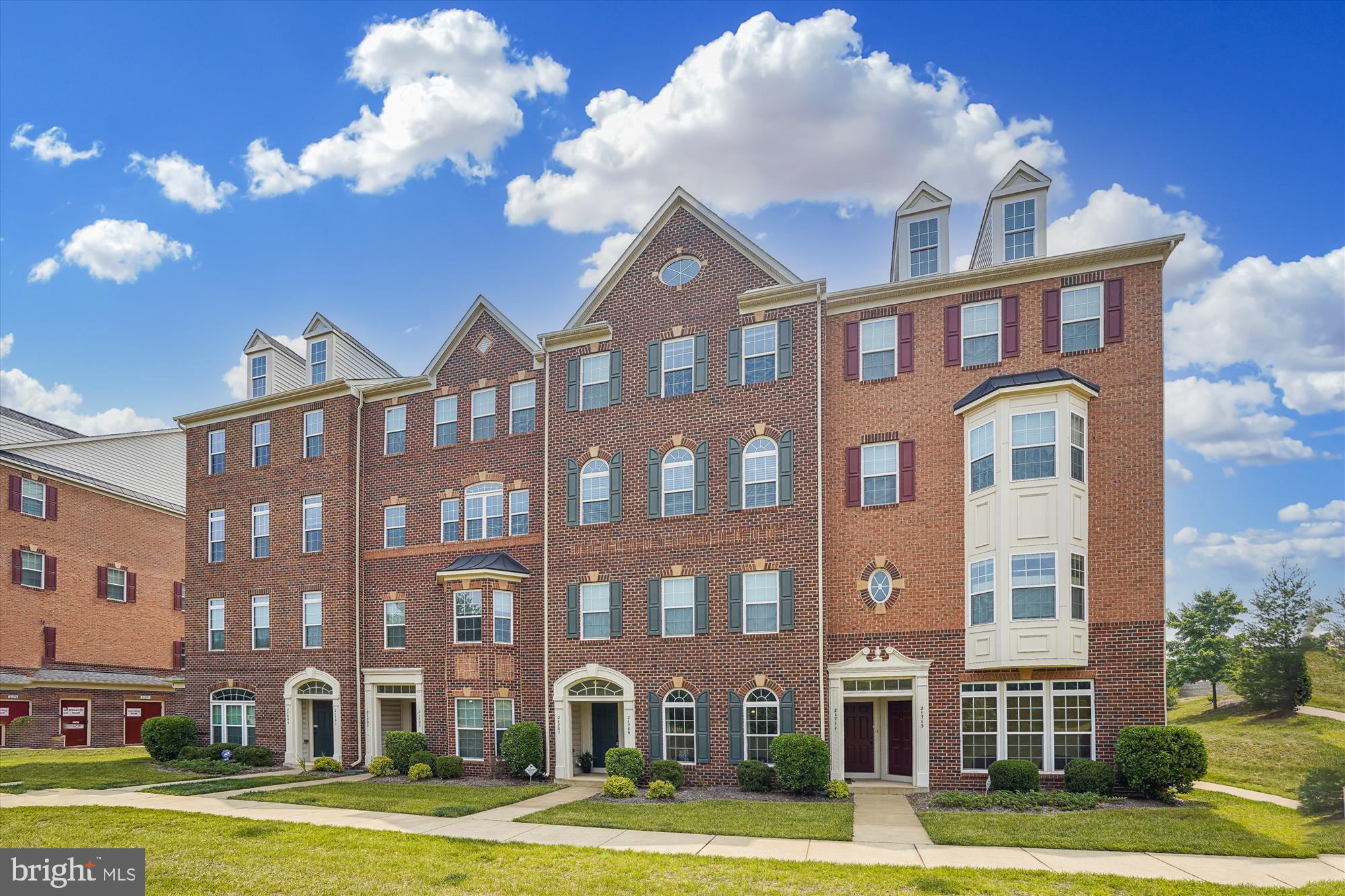 MORLEY CORNER - Residential Lease