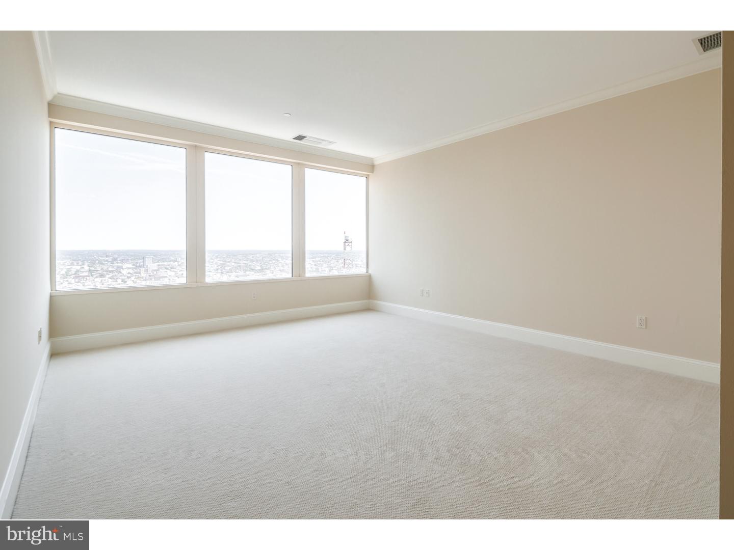 RITTENHOUSE SQUARE - Residential Lease