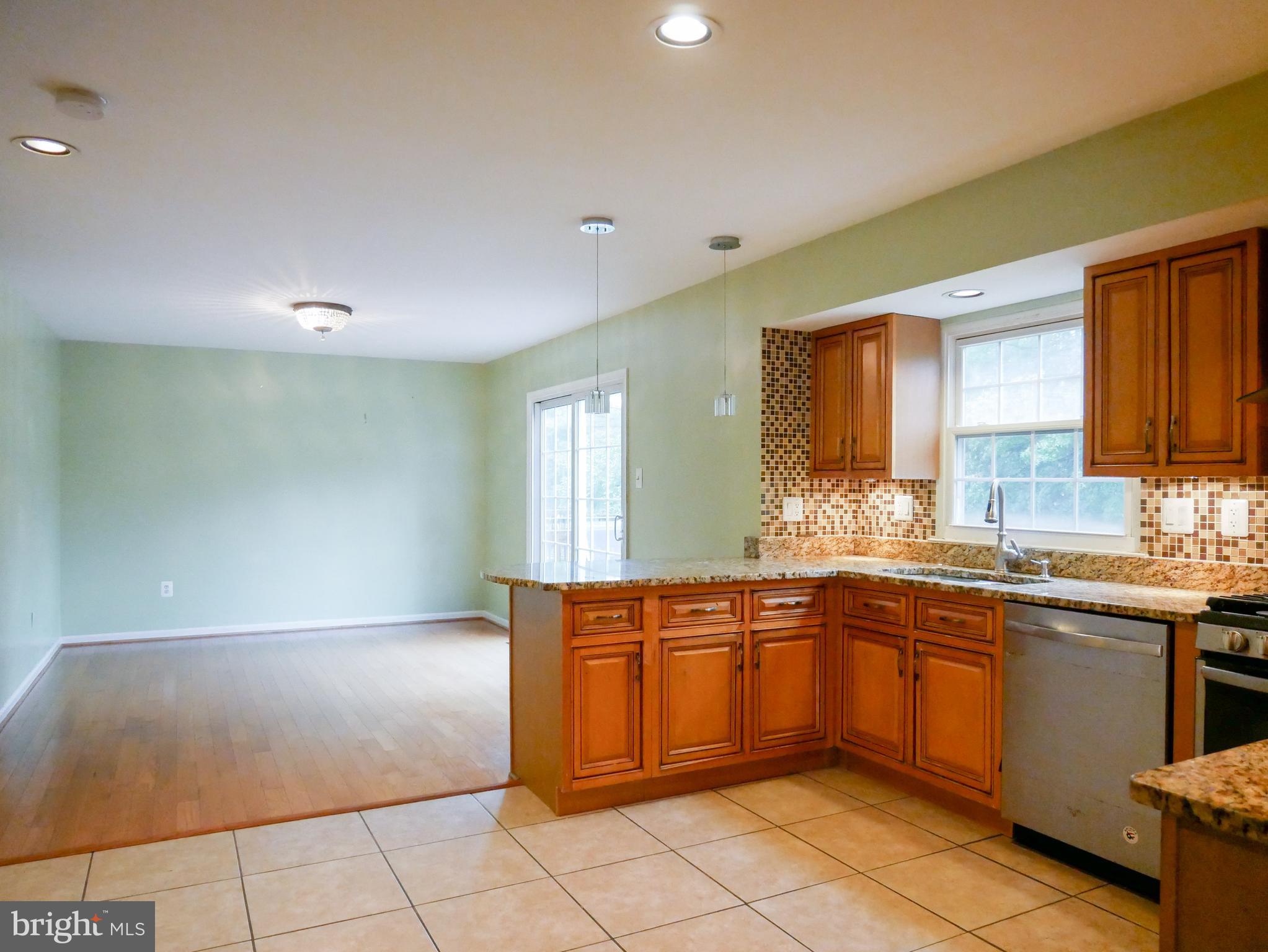 FREDERICKTOWNE VILLAGE - Residential