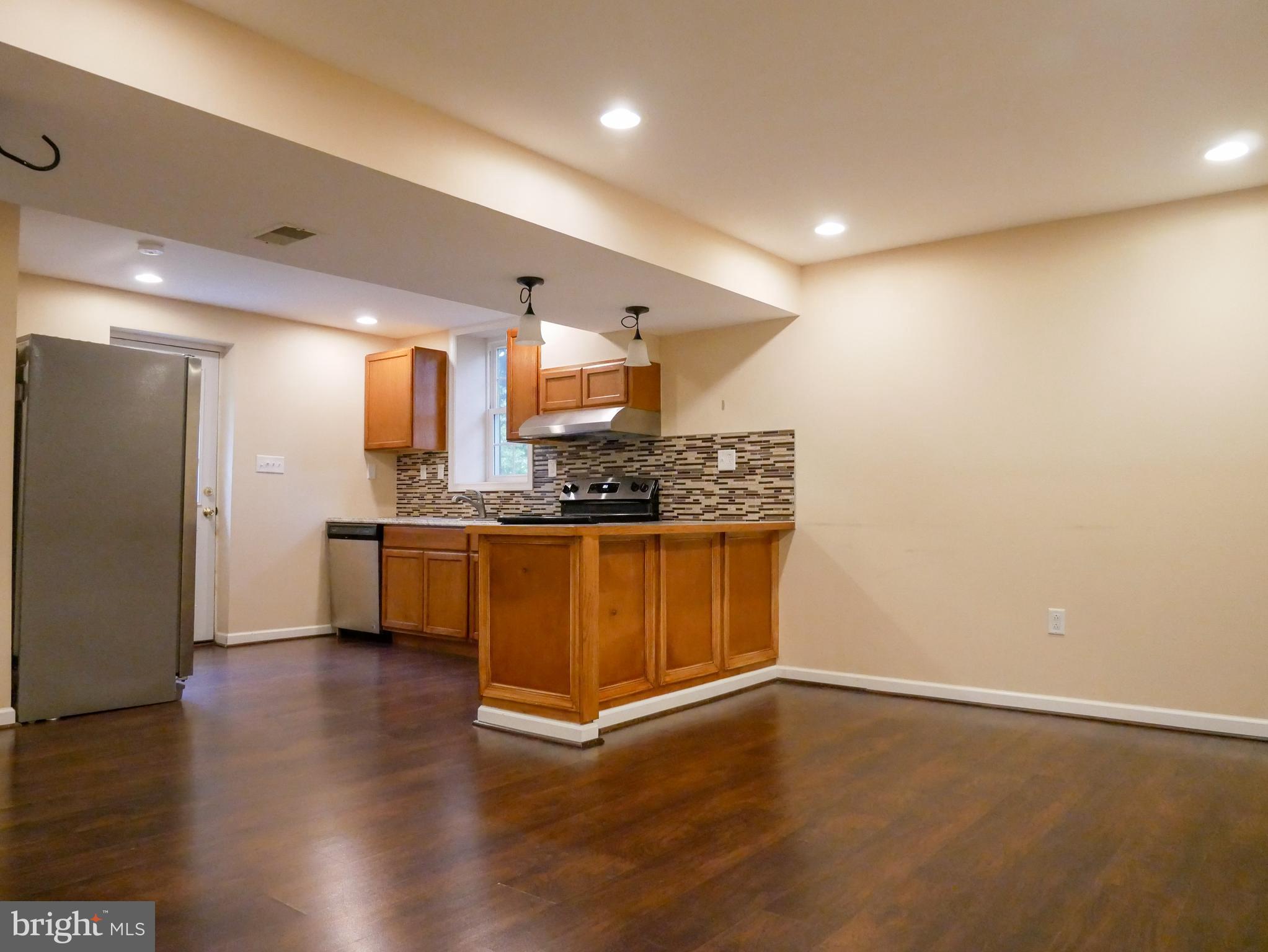 FREDERICKTOWNE VILLAGE - Residential