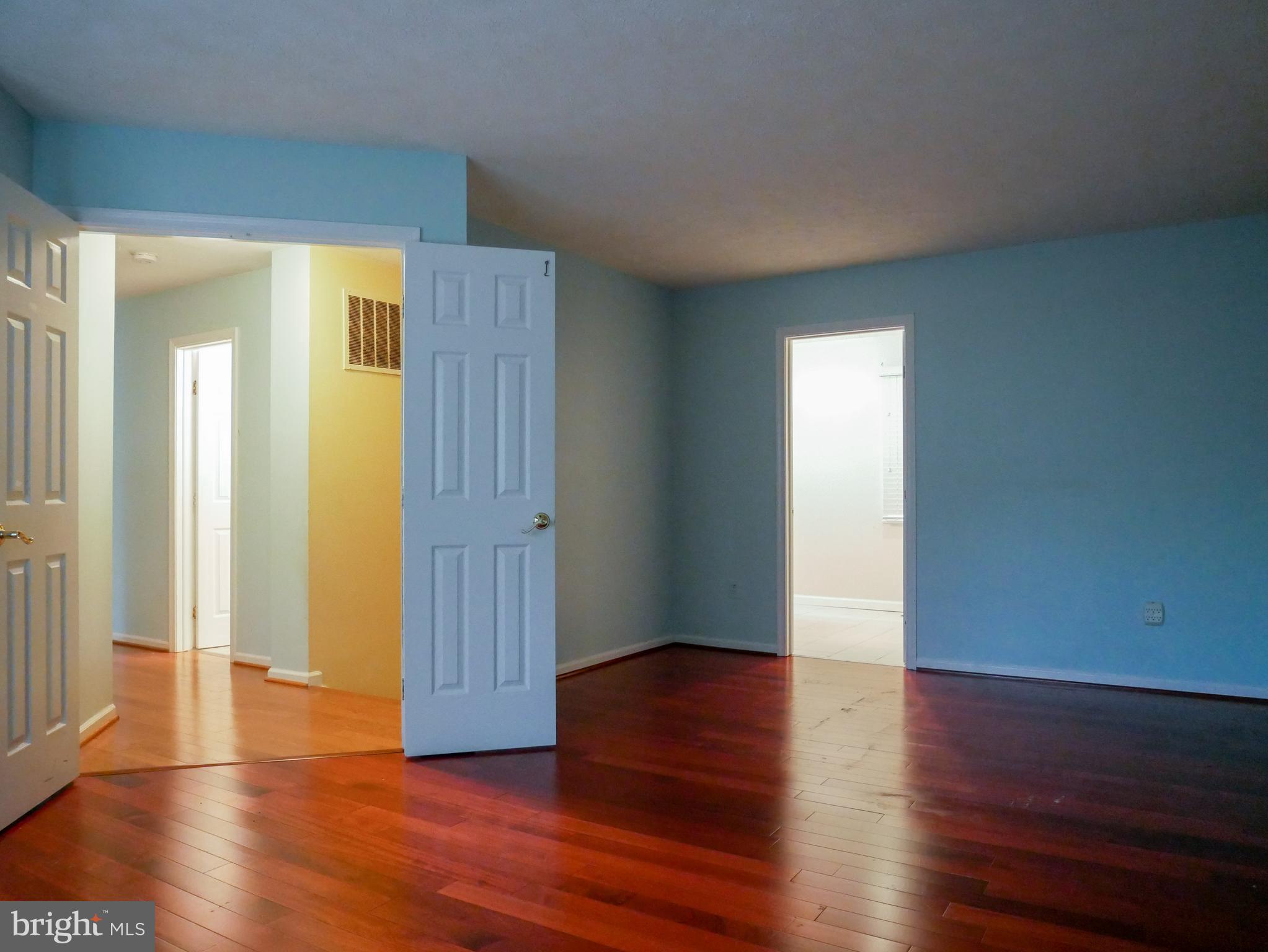 FREDERICKTOWNE VILLAGE - Residential