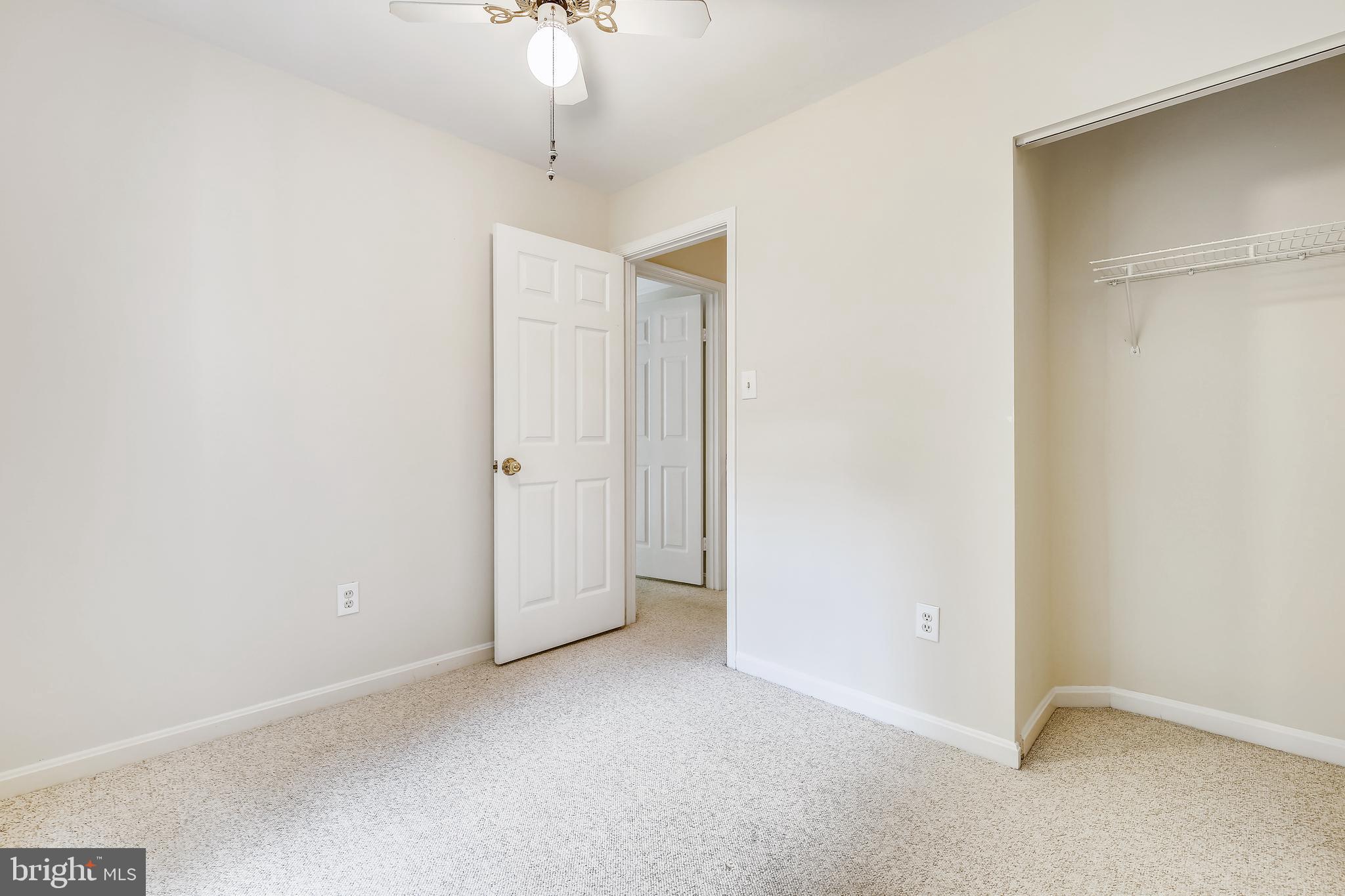 VILL AT MANCHESTER FARMS - Residential