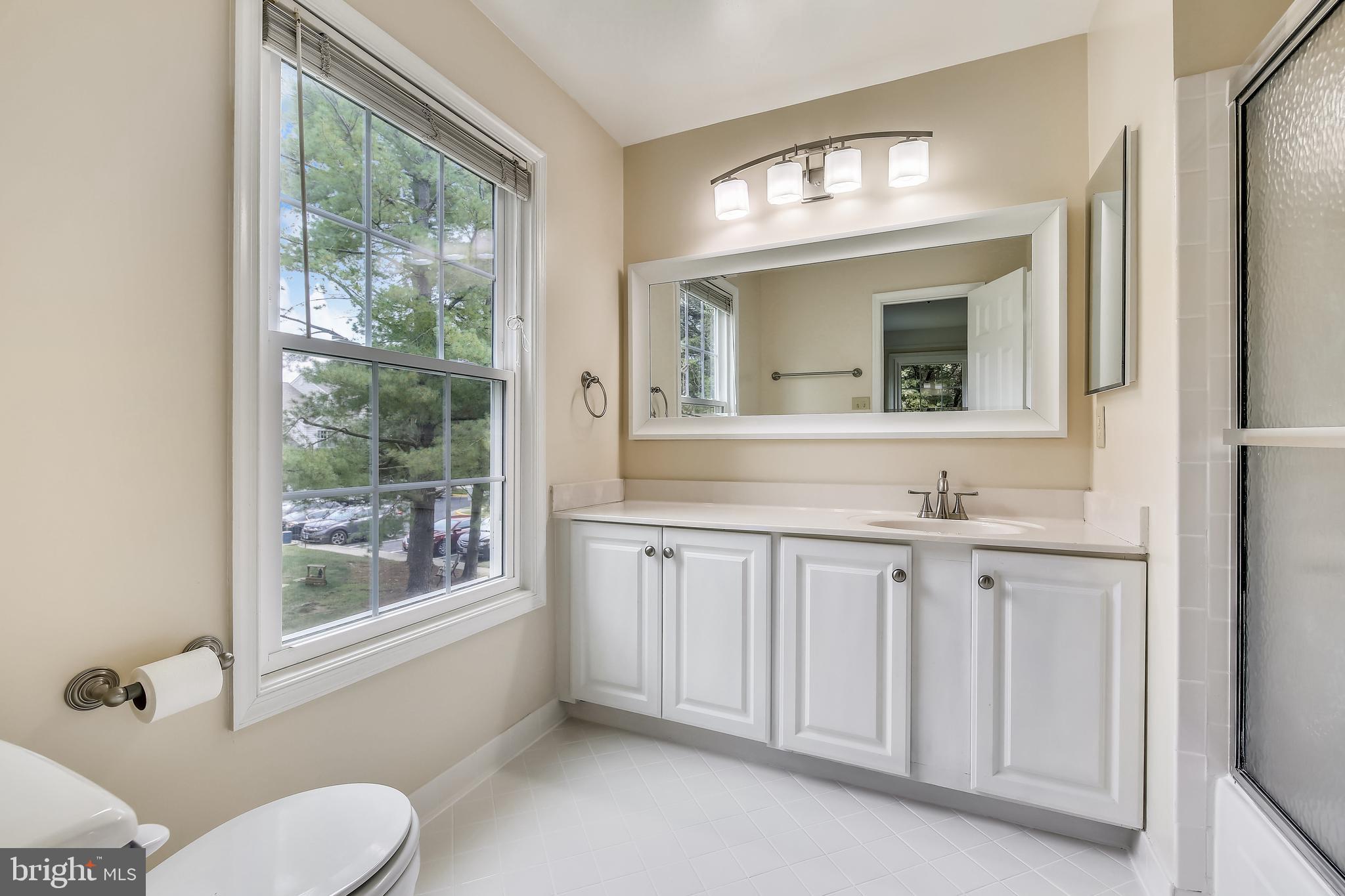 VILL AT MANCHESTER FARMS - Residential