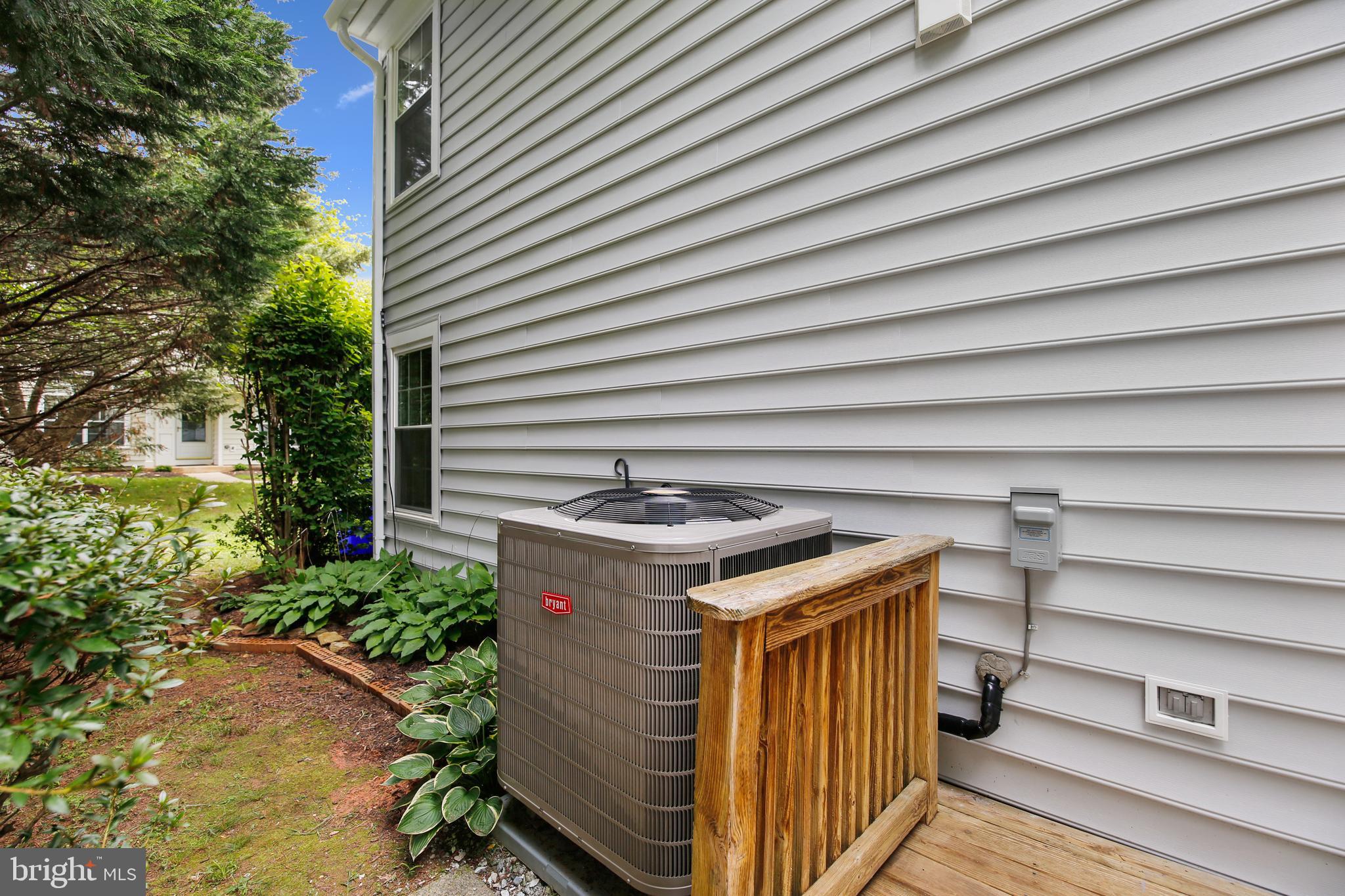 VILL AT MANCHESTER FARMS - Residential