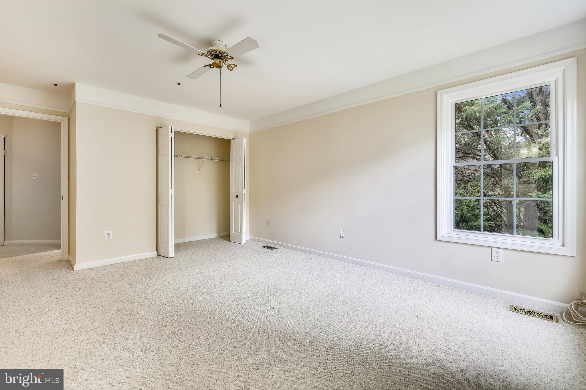 VILL AT MANCHESTER FARMS - Residential