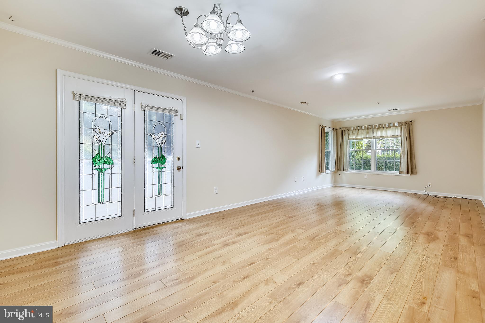 VILL AT MANCHESTER FARMS - Residential