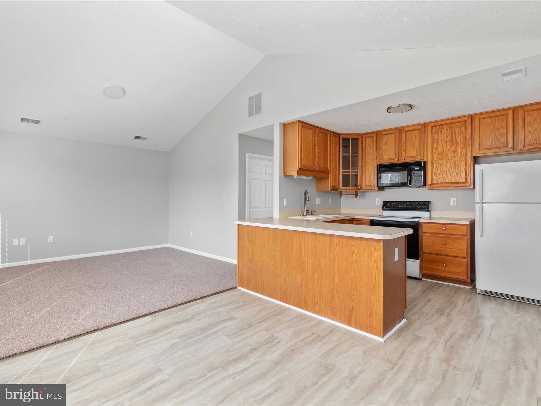 38 TYLER CIRCLE A-4